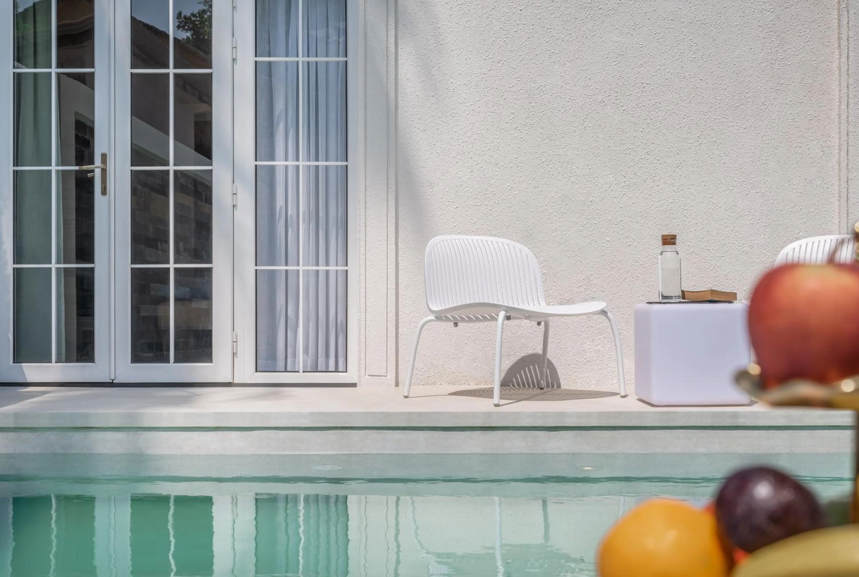 Swimming pool in MansionHaus