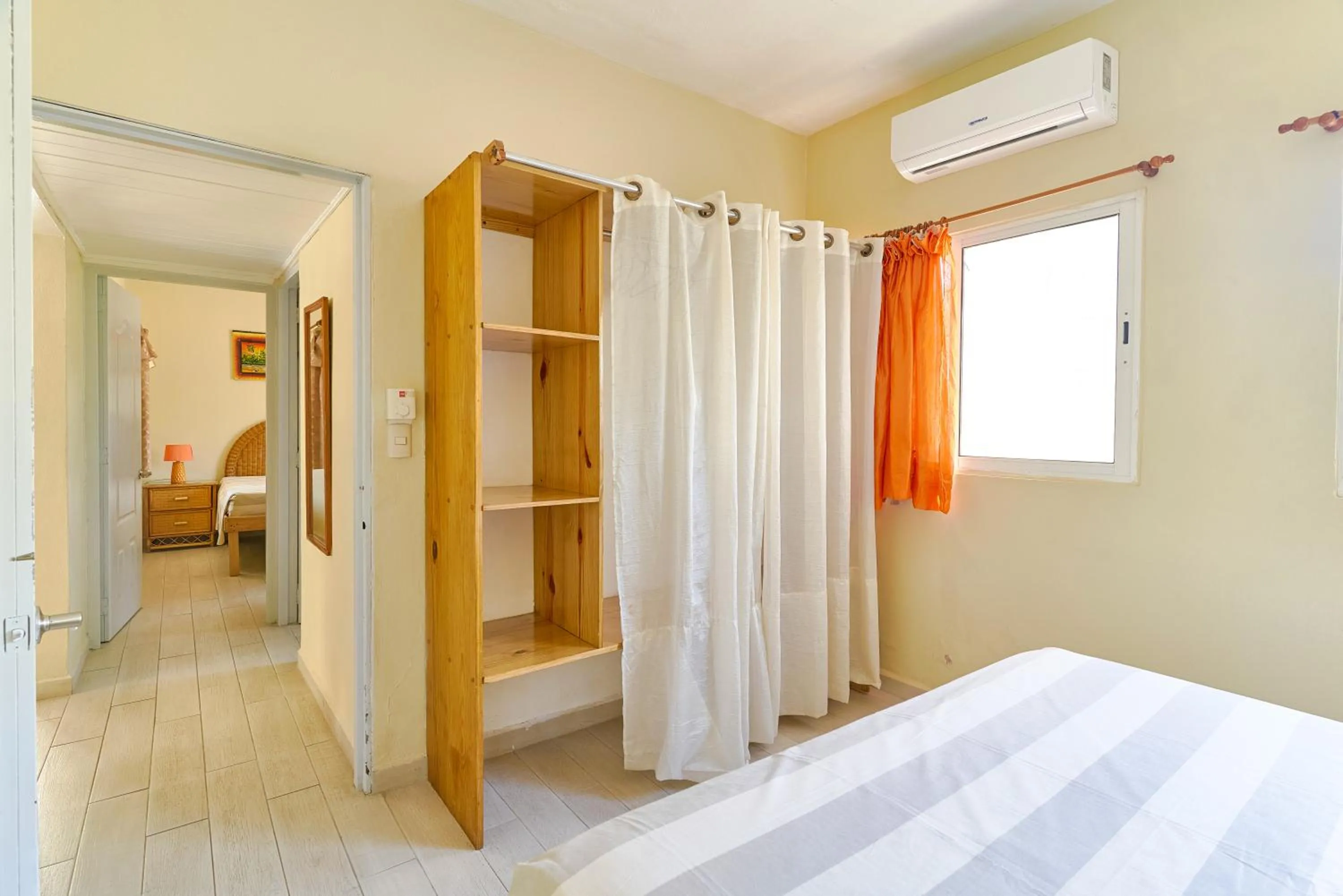 Photo of the whole room, Bed in Parco del Caribe