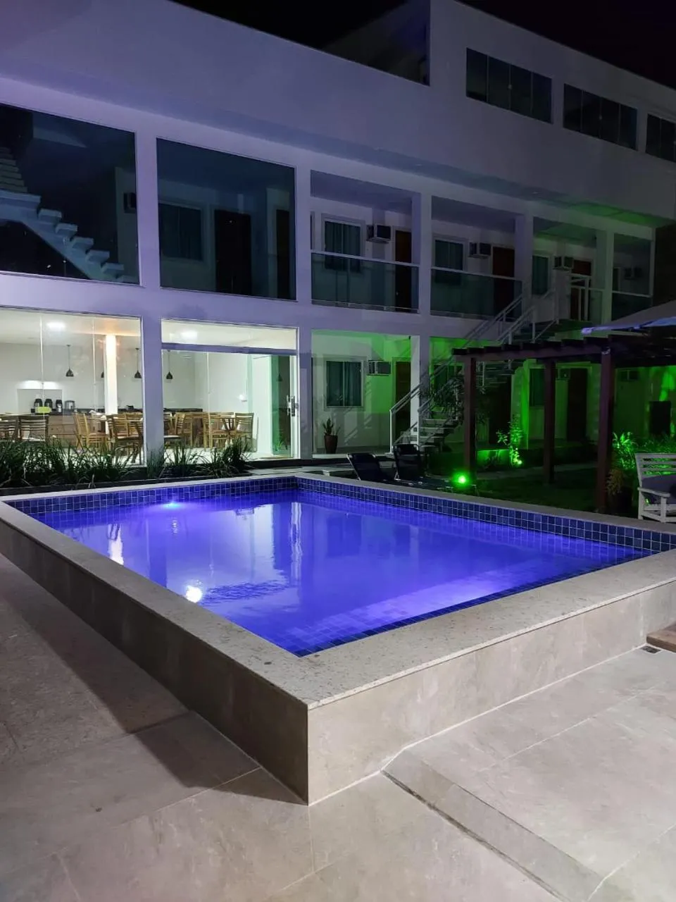 Swimming pool in Pousada Caminho do Mar