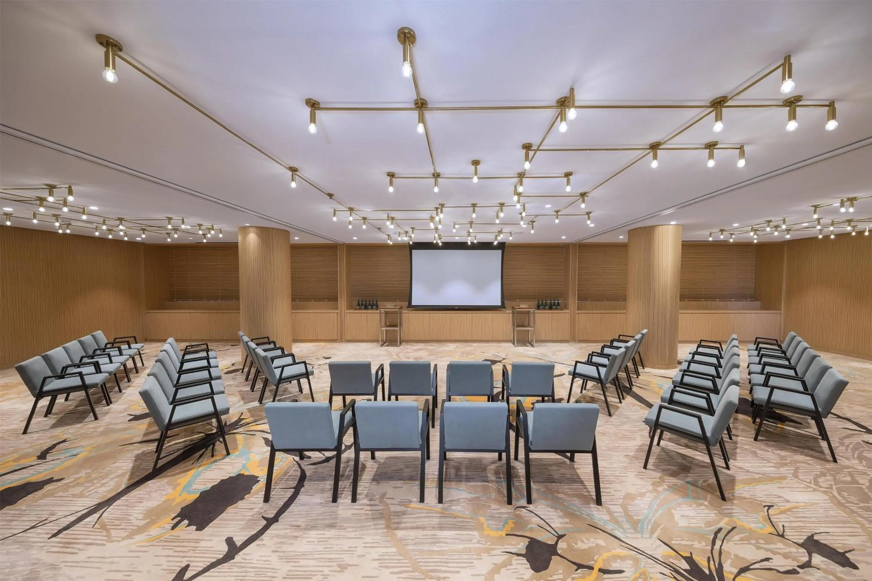 Meeting/conference room in Andaz Dubai The Palm, By Hyatt