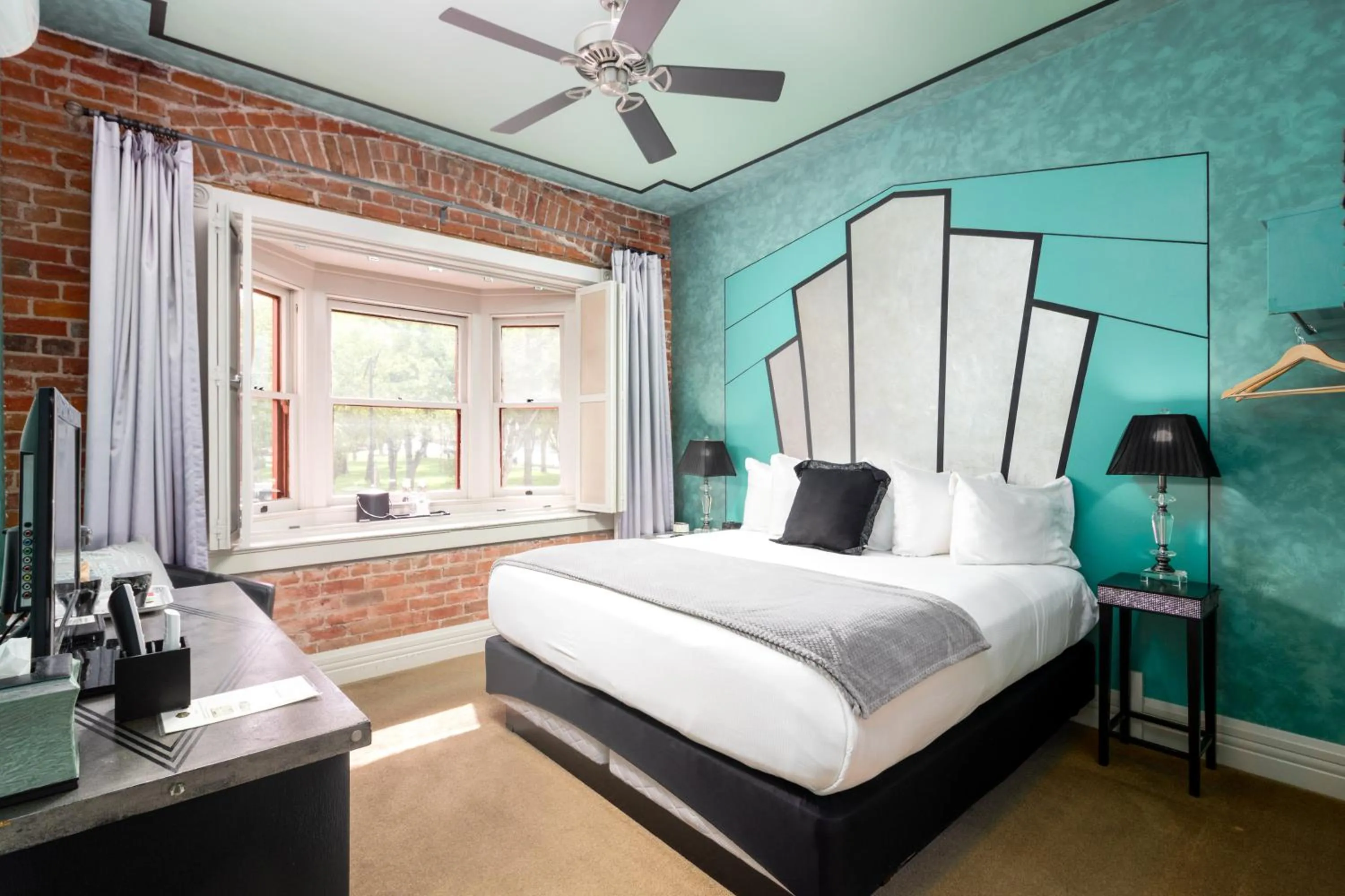 Bed in Grand Highland Hotel