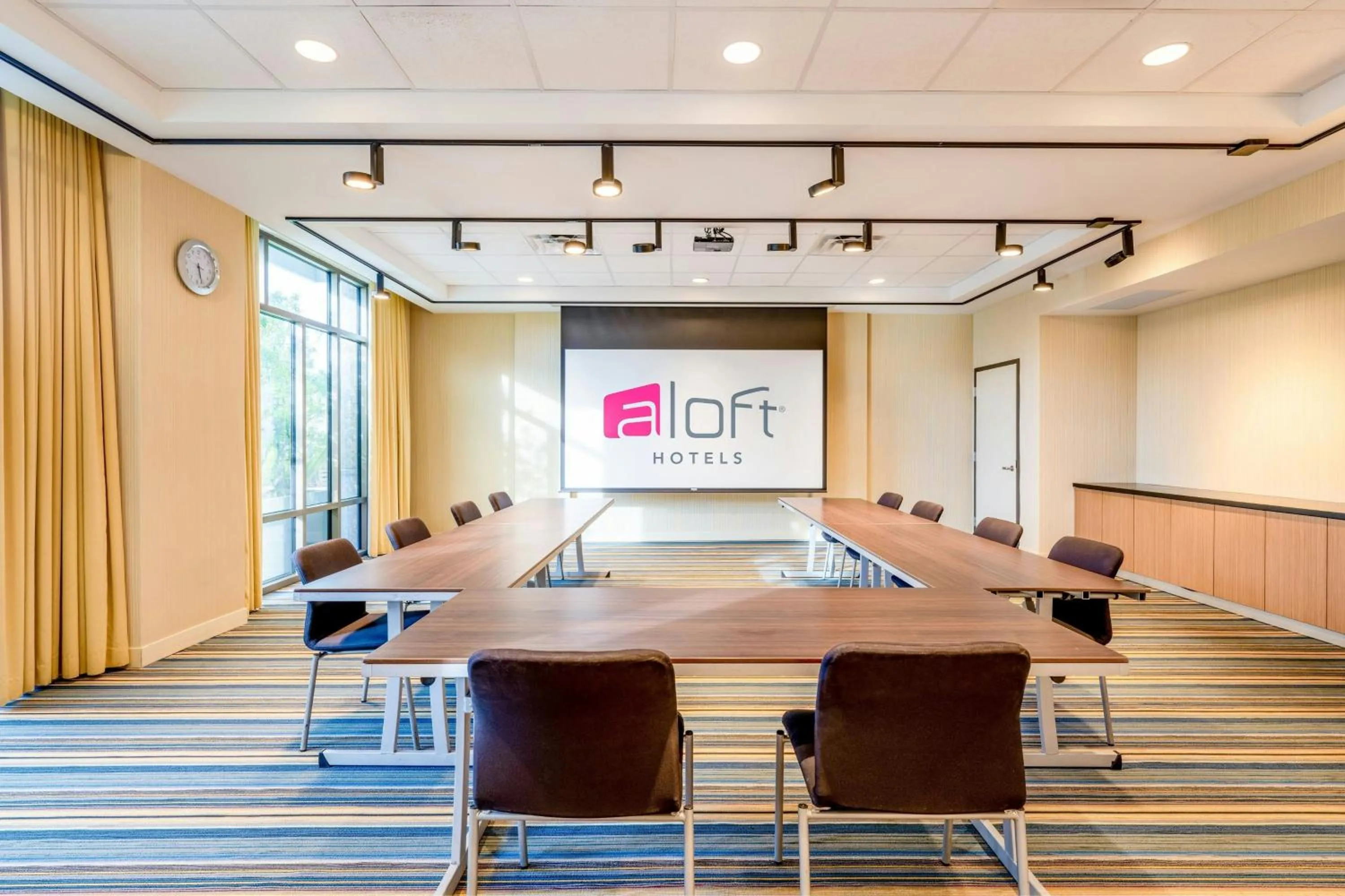 Meeting/conference room in Aloft Cupertino
