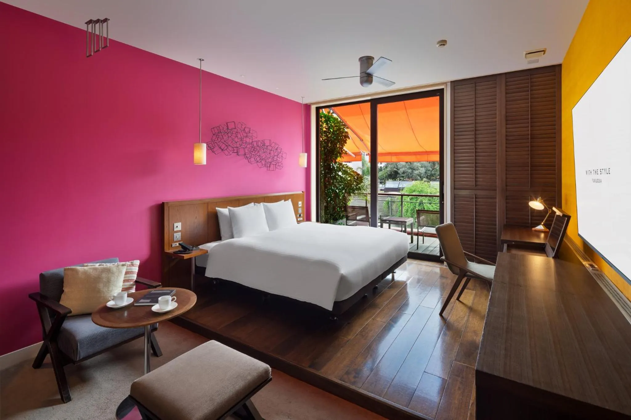 Living room, Bed in With The Style Fukuoka