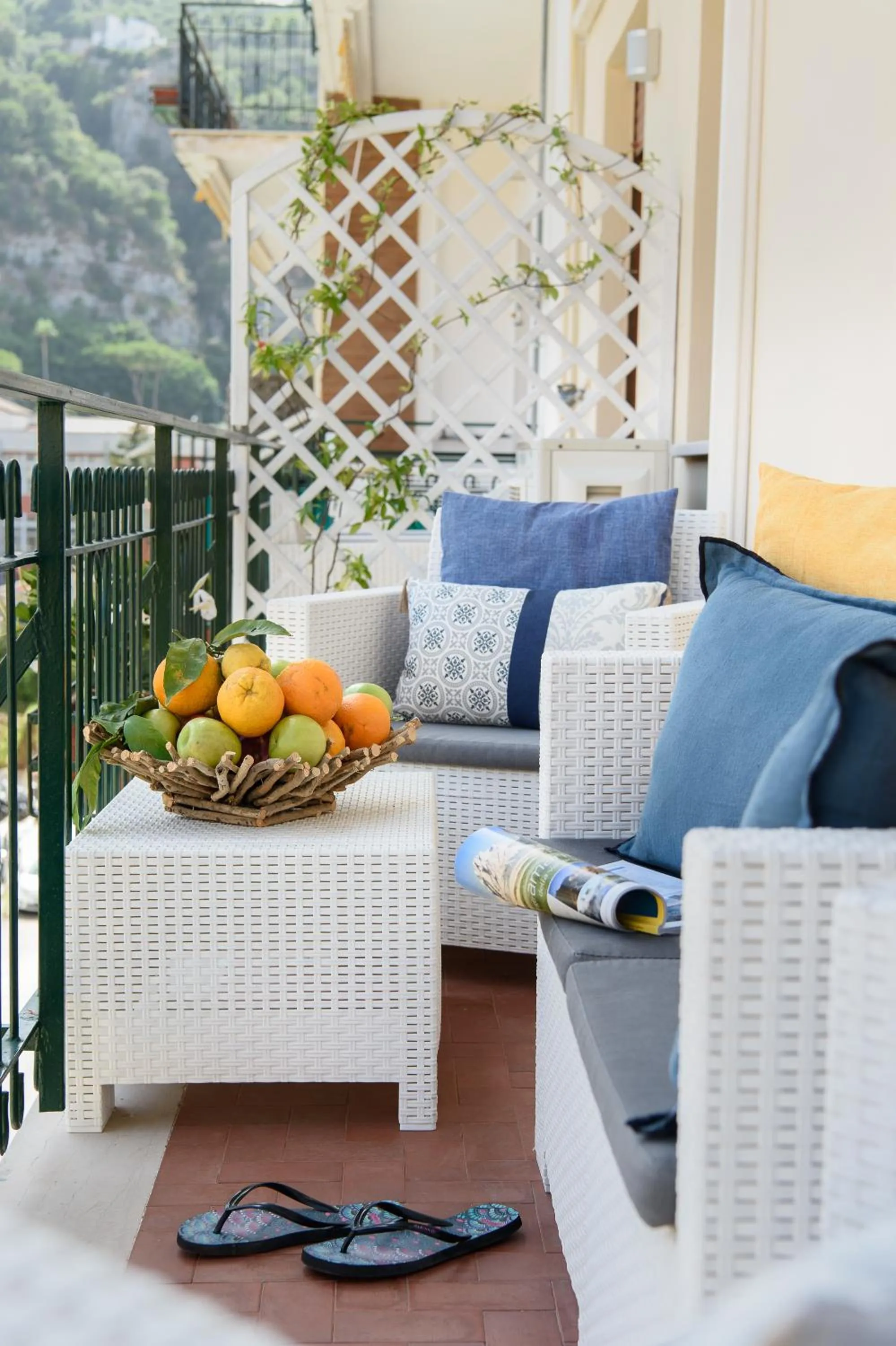 Balcony/Terrace in Les Suites des Tout le Monde