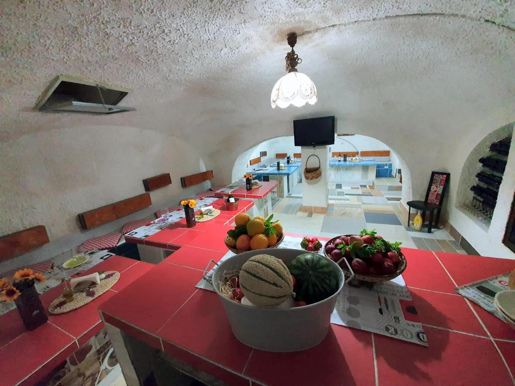 Restaurant/places to eat in B&B Cappotto civico 48