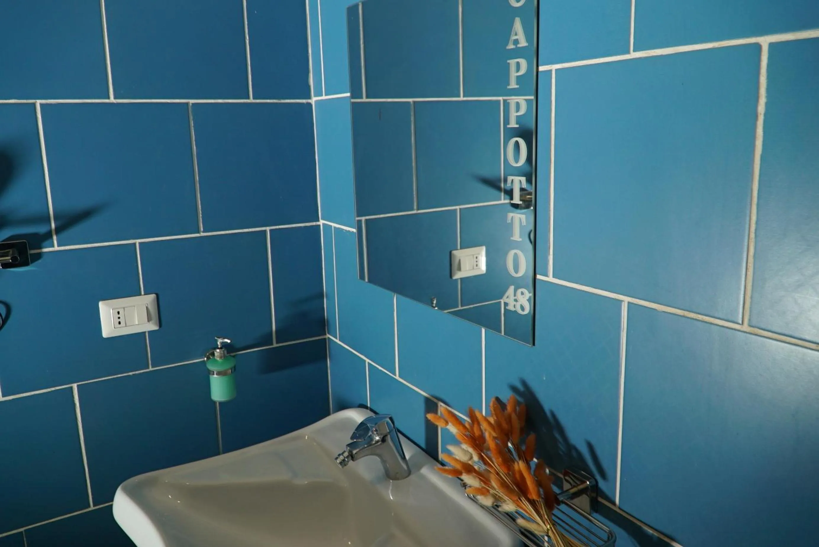 B&B Cappotto civico 48