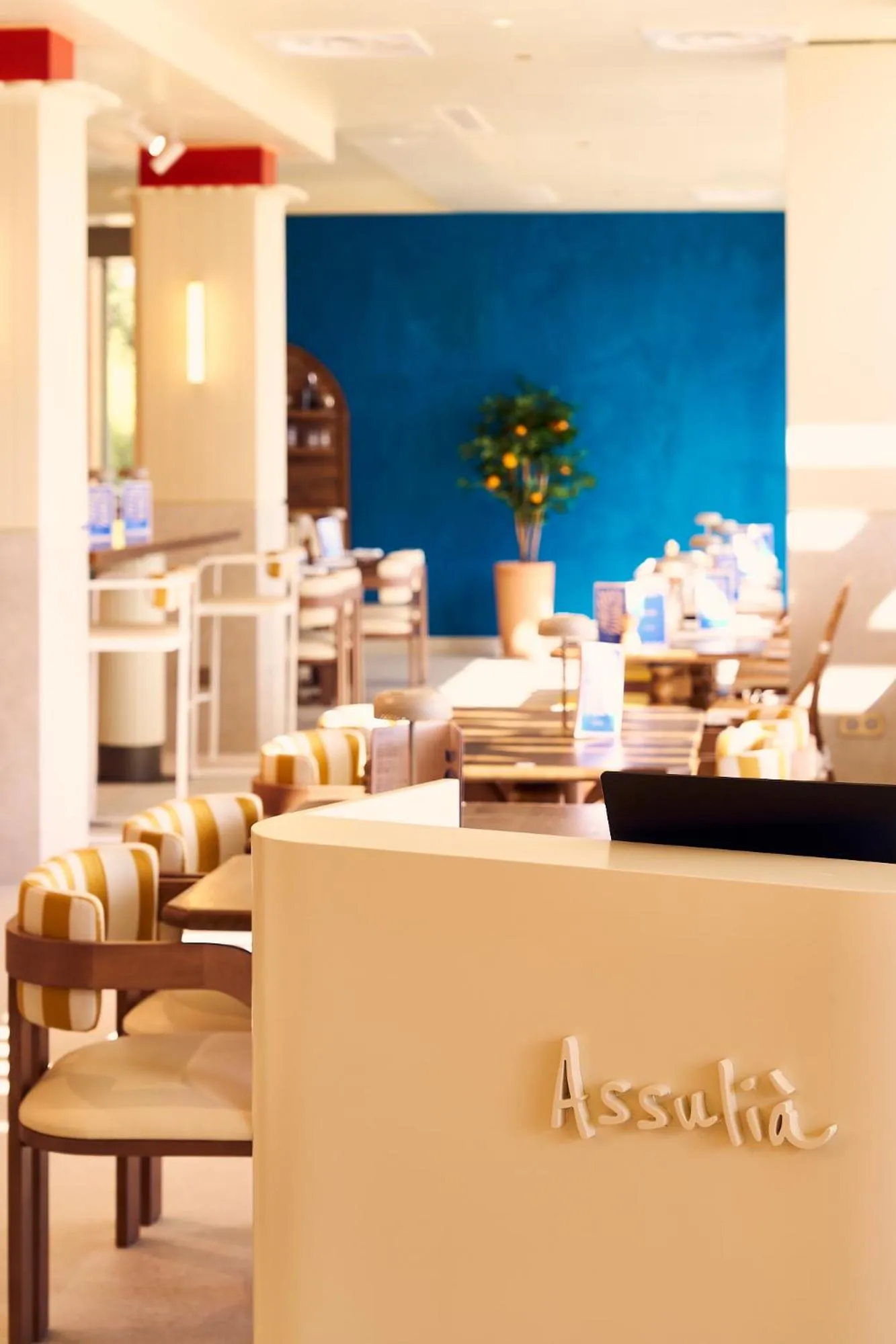 Restaurant/places to eat in Best Western Plus Ajaccio Amirauté