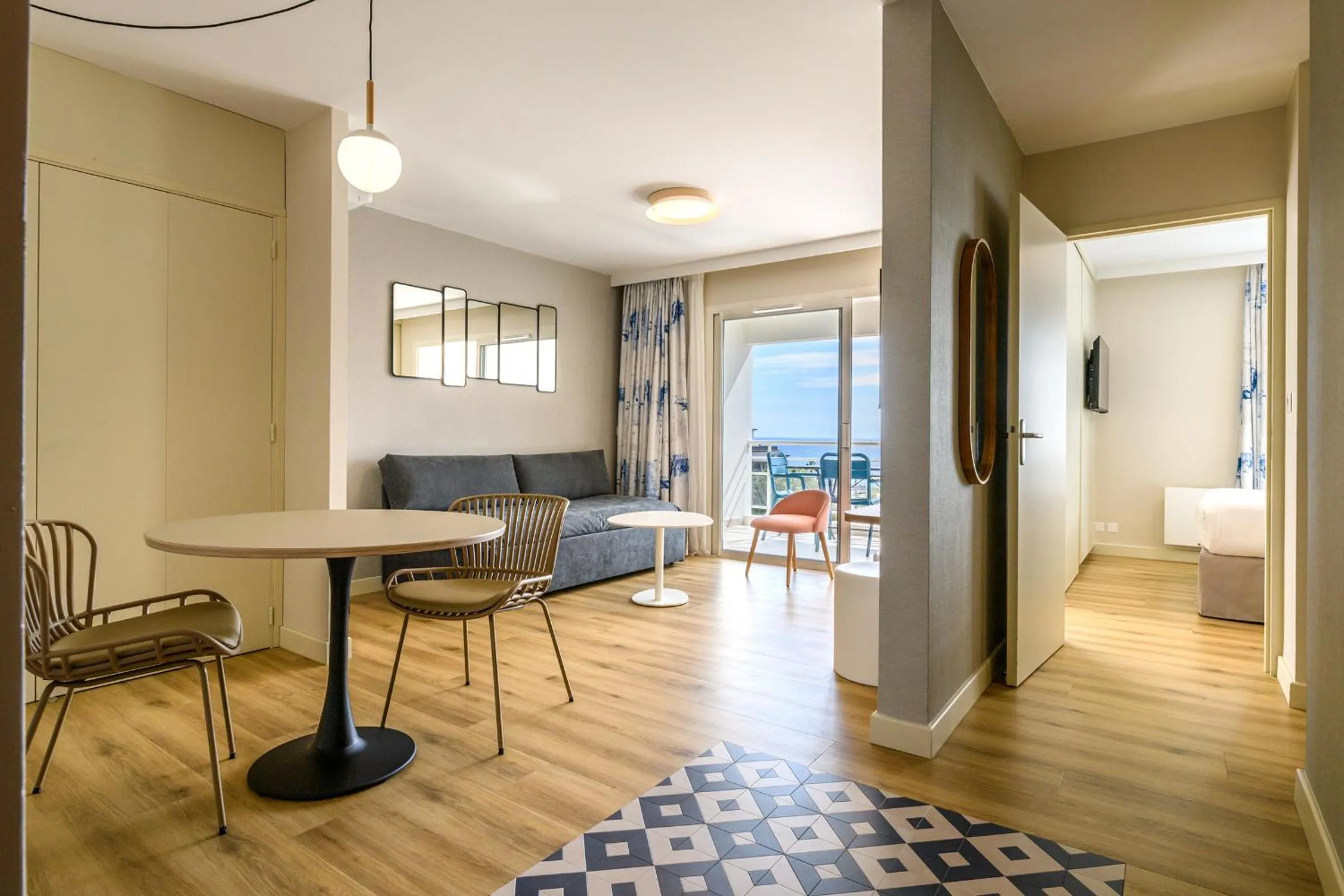 Living room in Best Western Plus Ajaccio Amirauté