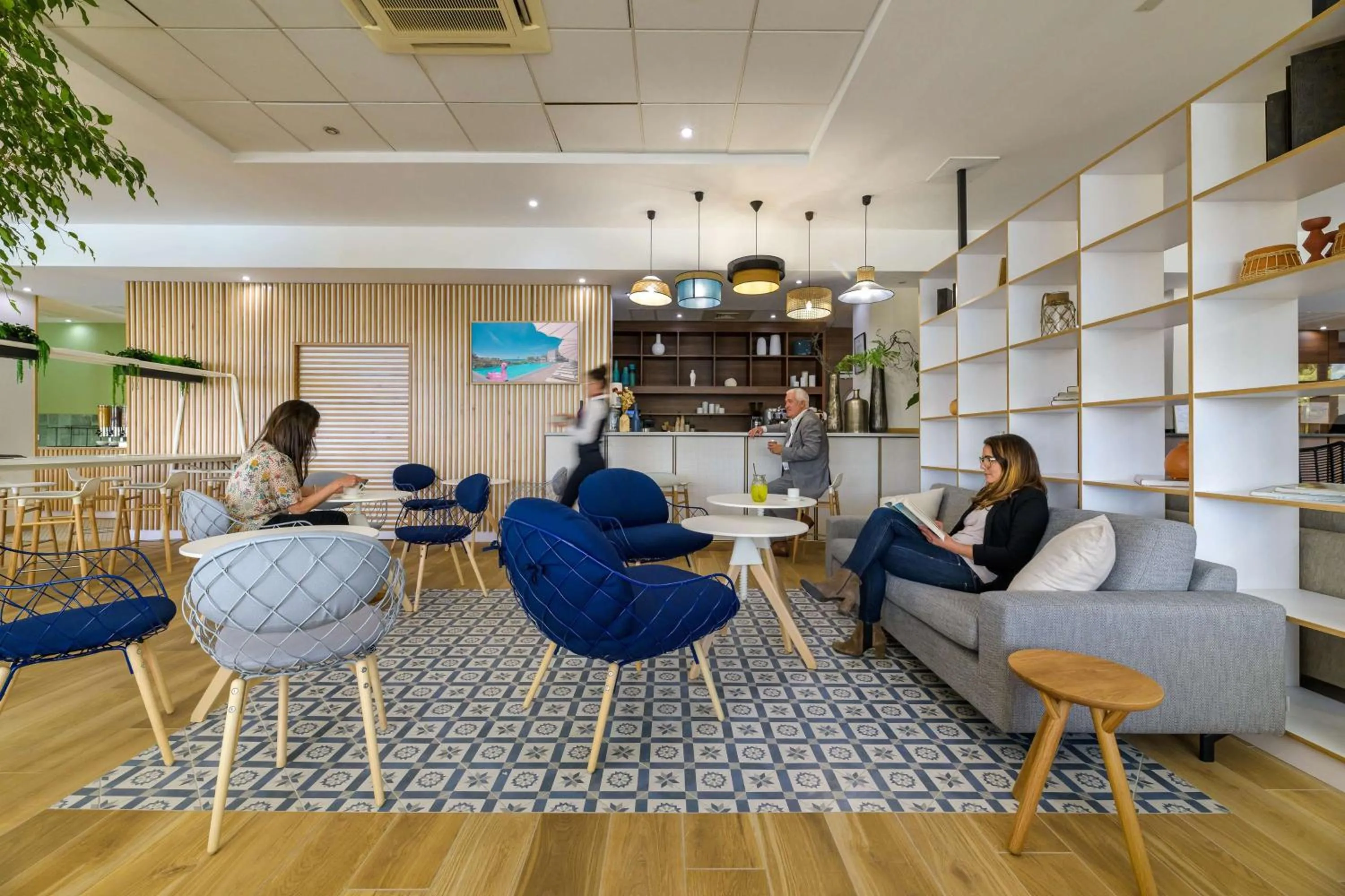 Lounge or bar in Best Western Plus Ajaccio Amirauté