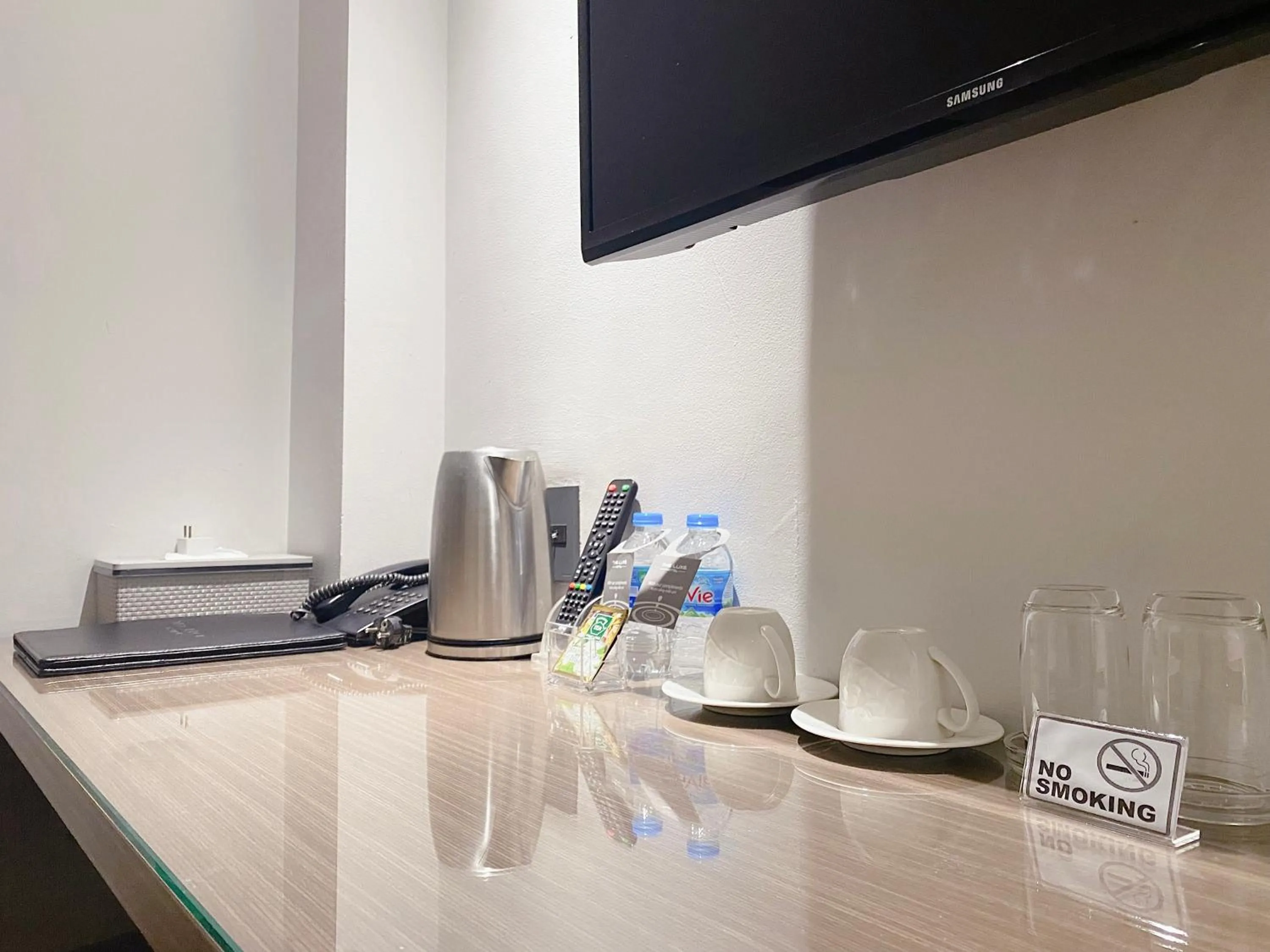 Bedroom in The Luxe Hotel