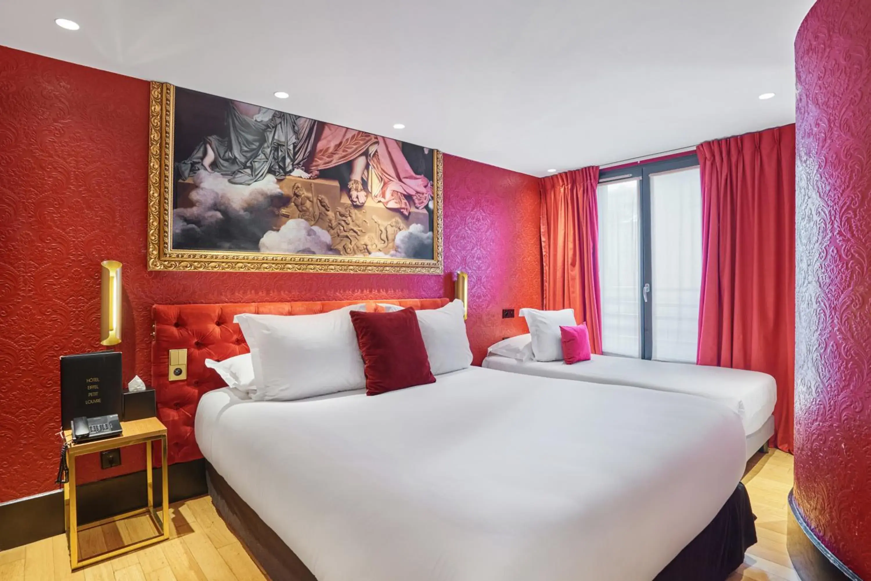 Bed in Hotel Eiffel Petit Louvre Bed in Hotel Eiffel Petit Louvre