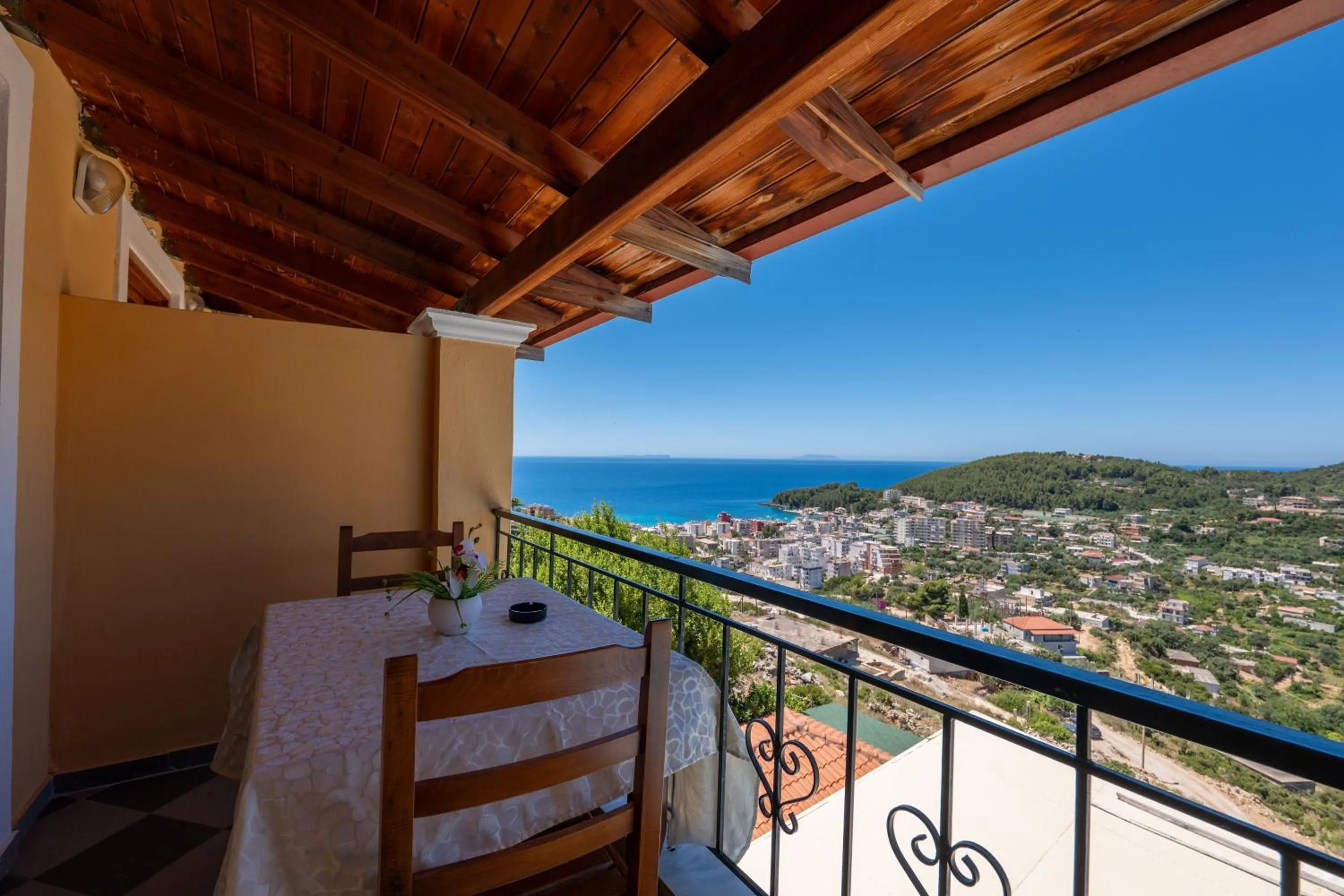 Balcony/Terrace in Apart Hotel Alex