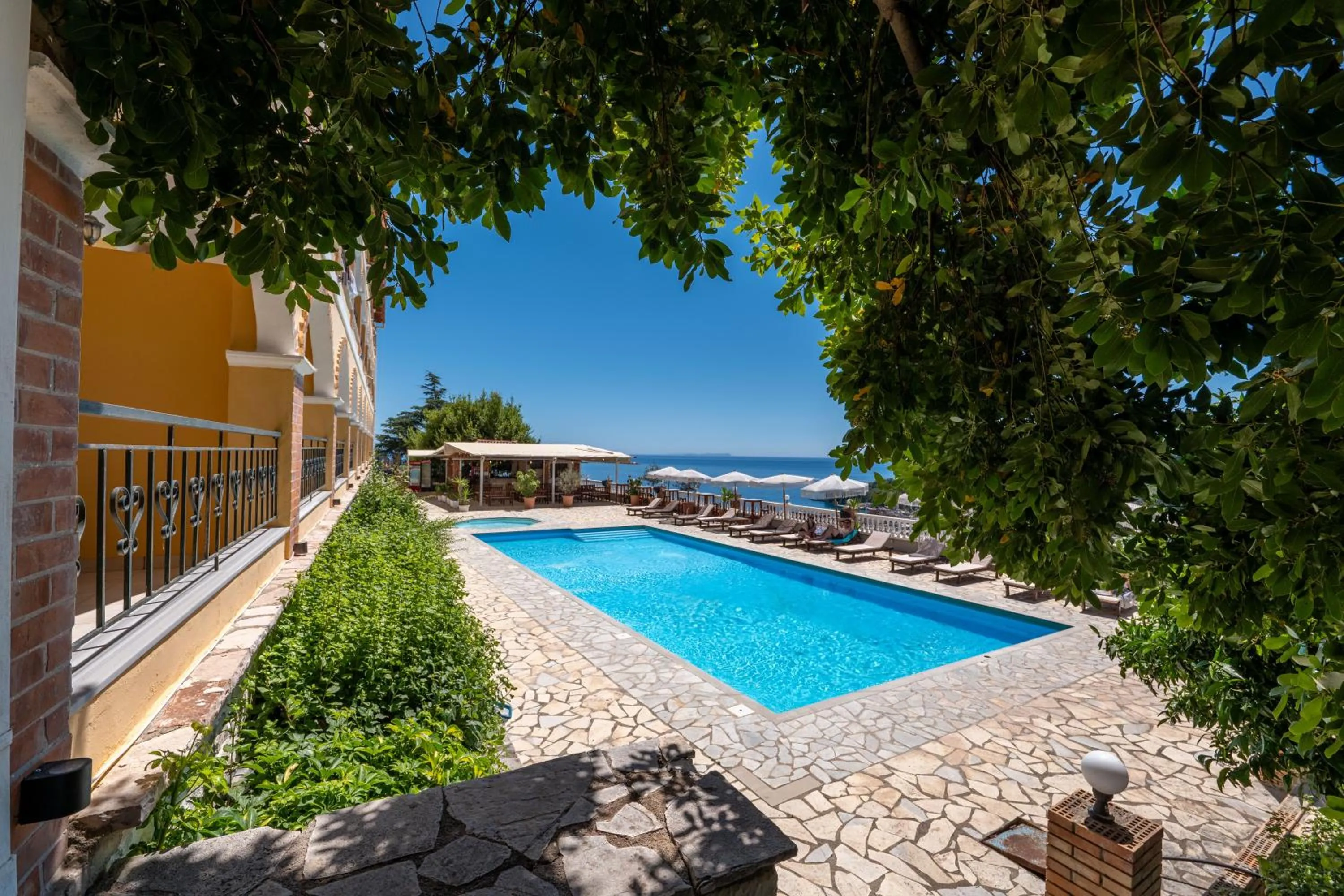 Swimming pool in Apart Hotel Alex