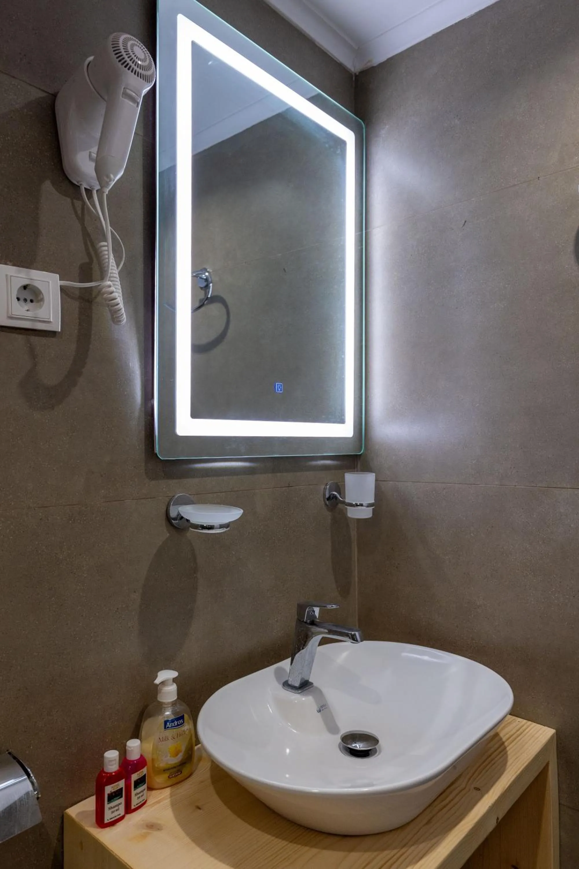 Bathroom in Apart Hotel Alex