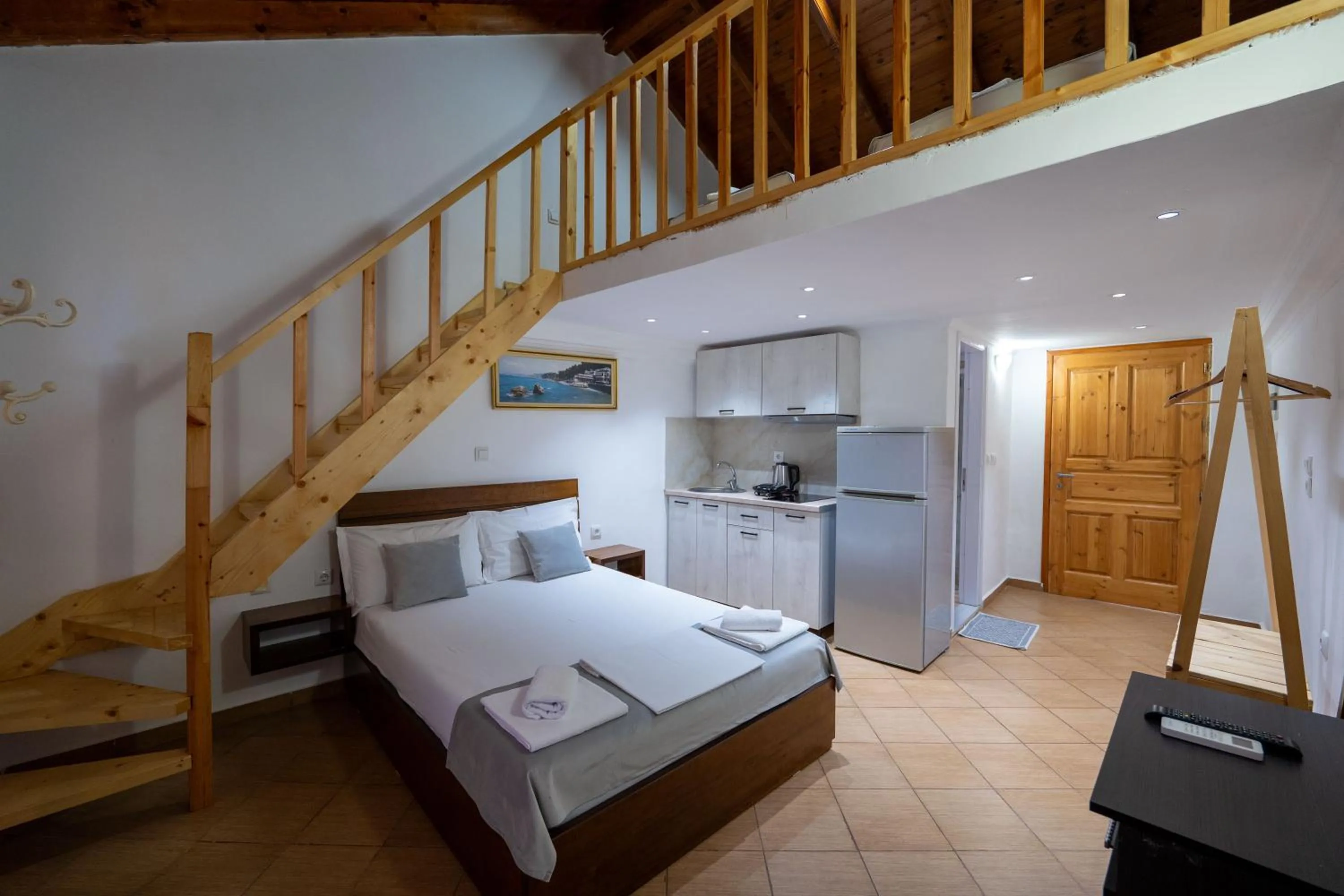 Bed in Apart Hotel Alex