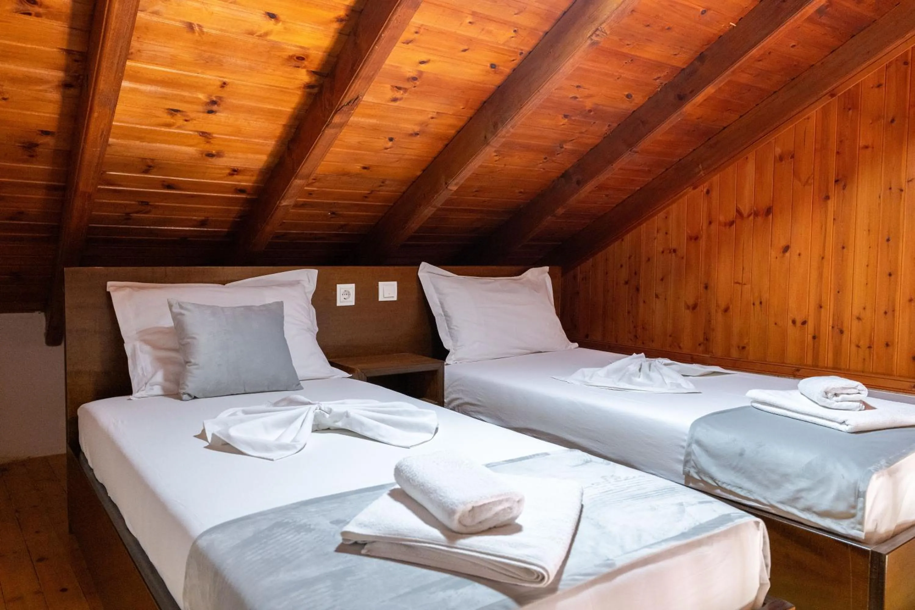 Bed in Apart Hotel Alex