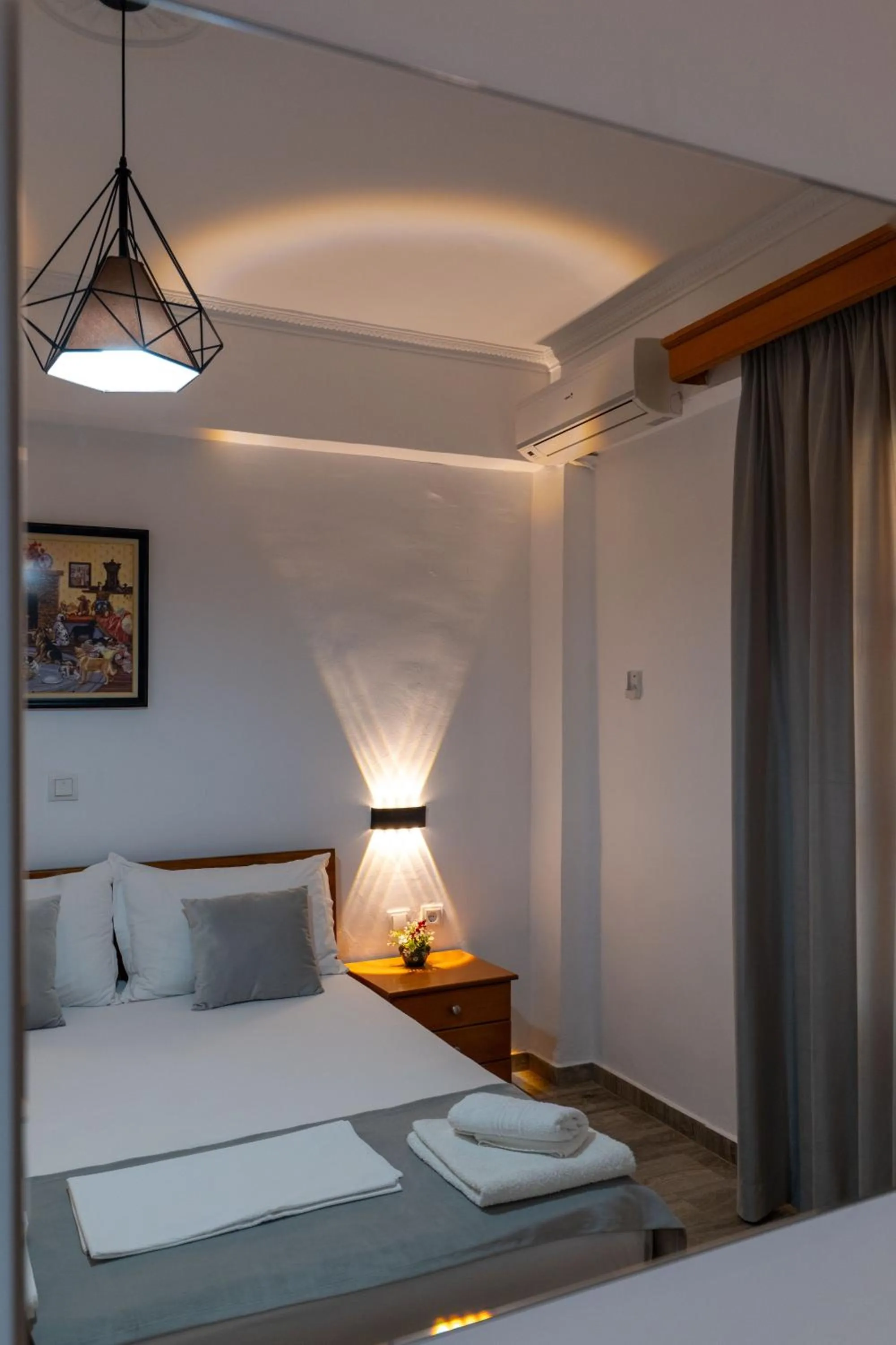 Bed in Apart Hotel Alex