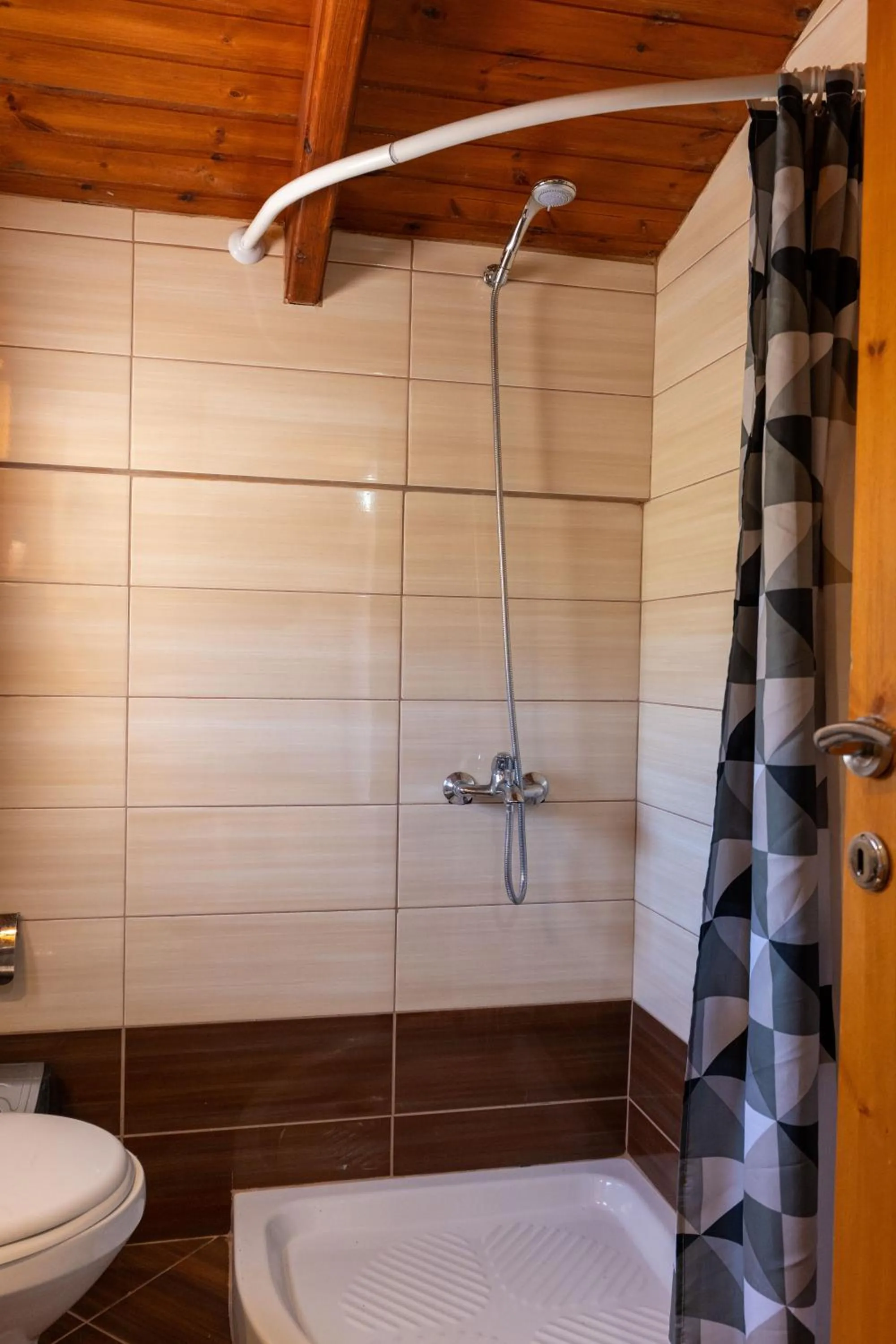 Shower in Apart Hotel Alex