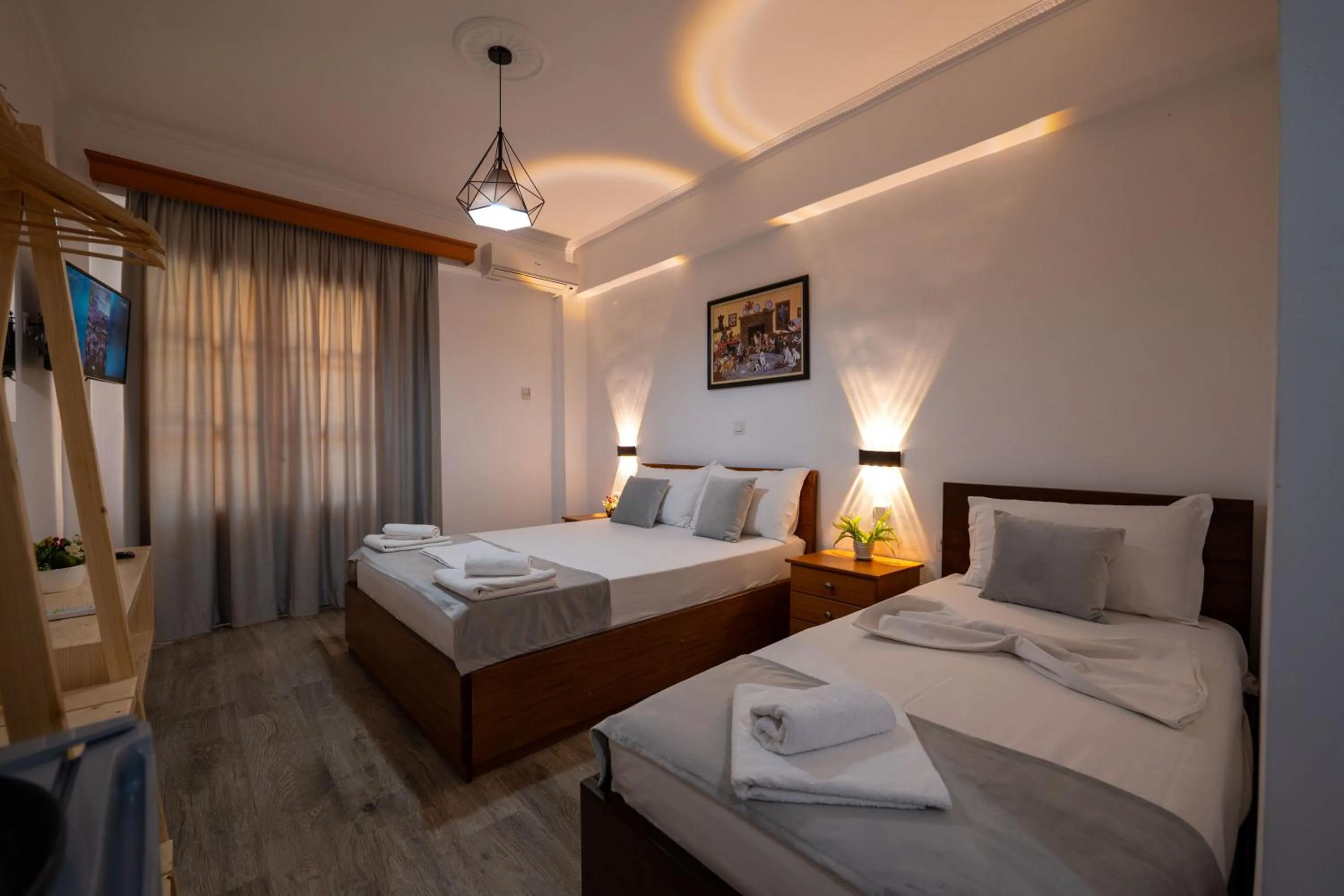 Bed in Apart Hotel Alex
