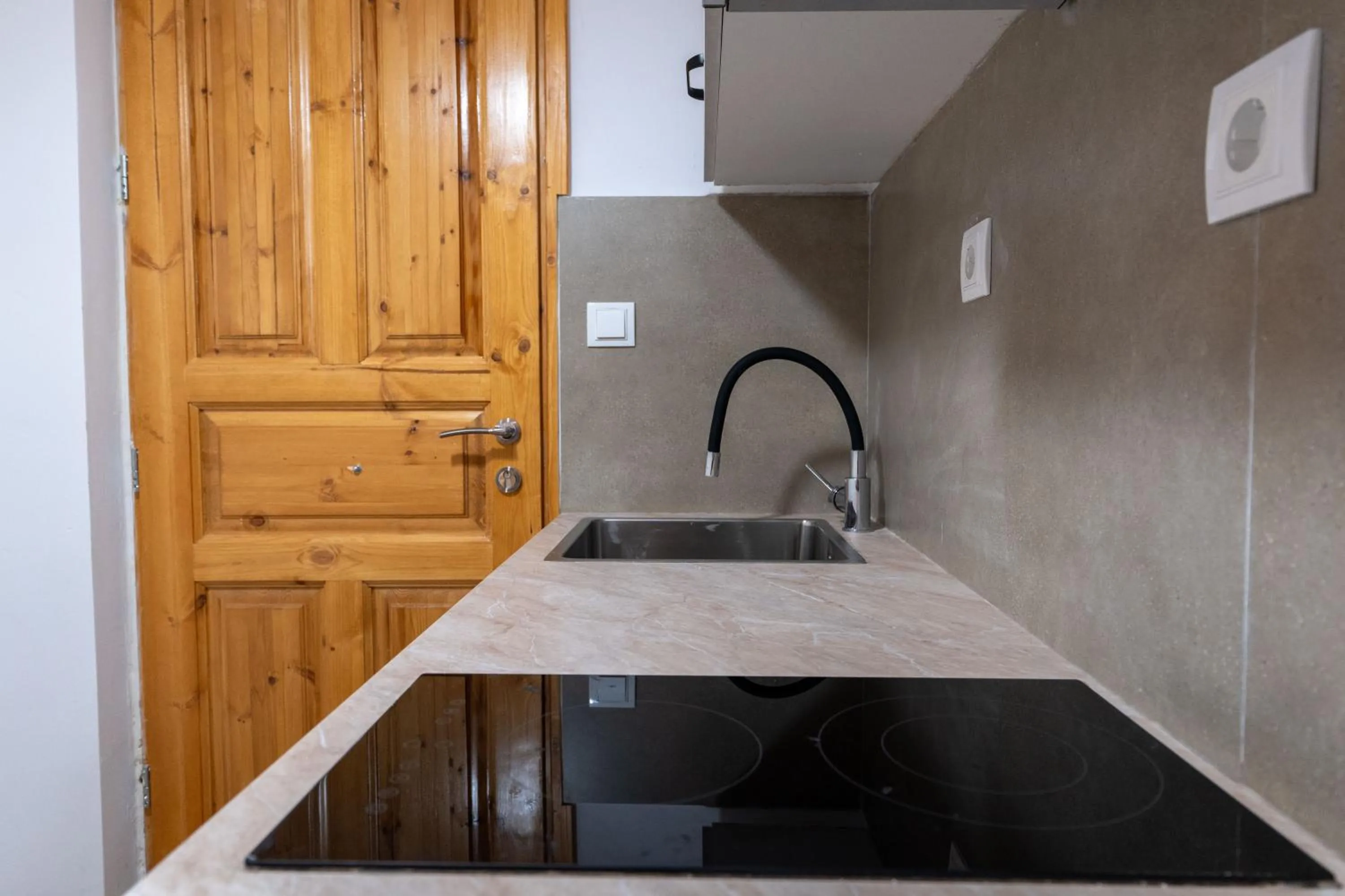 Kitchen or kitchenette in Apart Hotel Alex