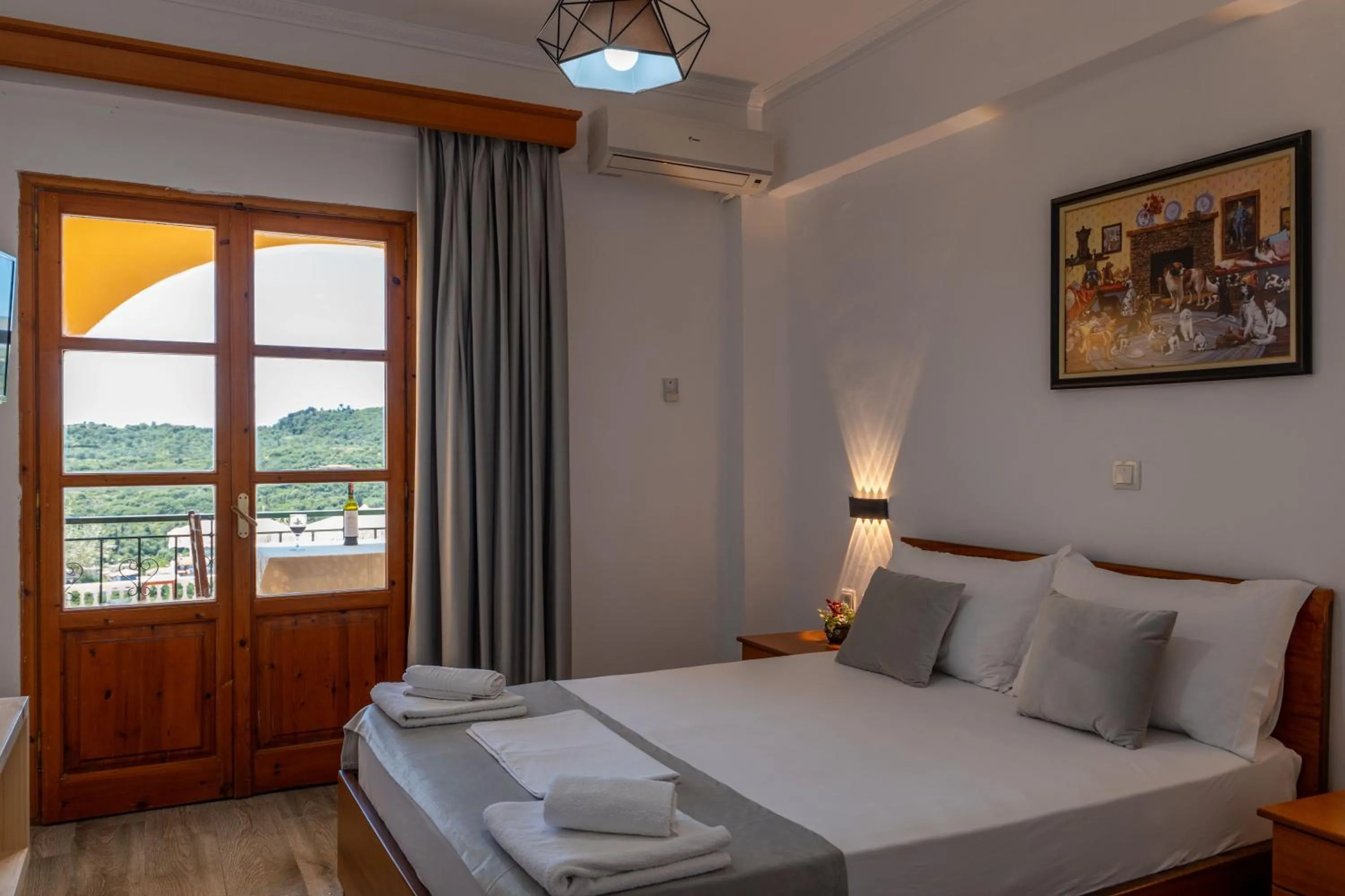 Bed in Apart Hotel Alex