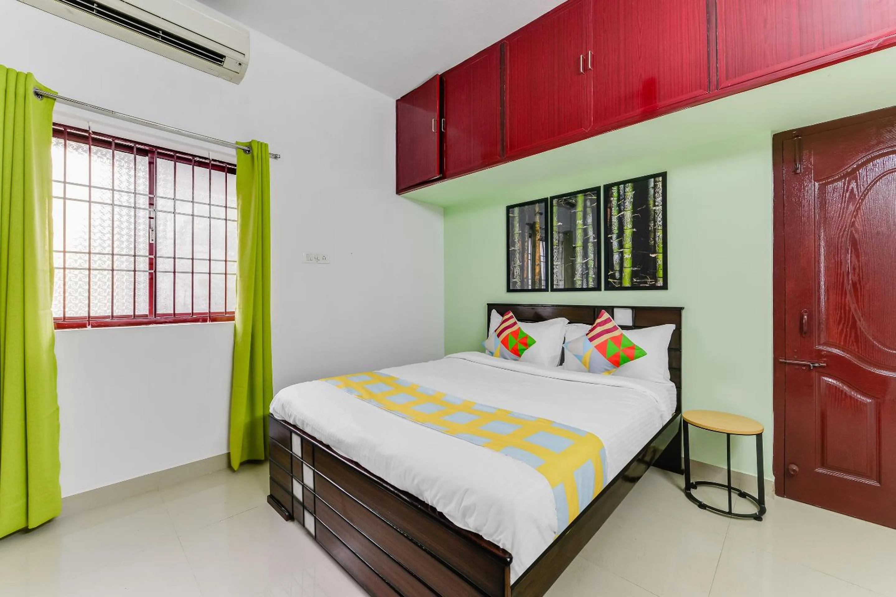 Bedroom, Bed in Hotel O JJ Residency