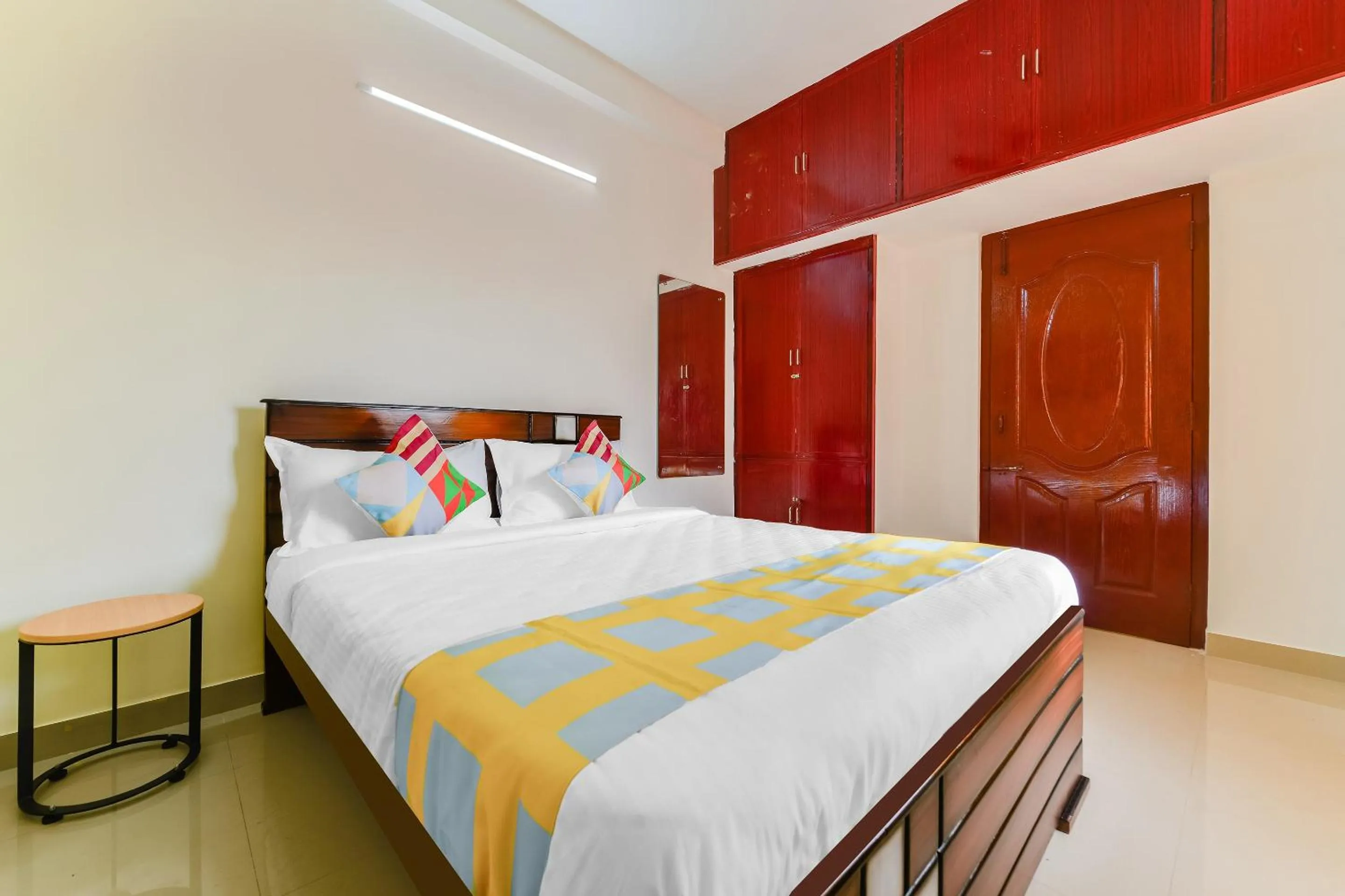 Bedroom, Bed in Hotel O JJ Residency