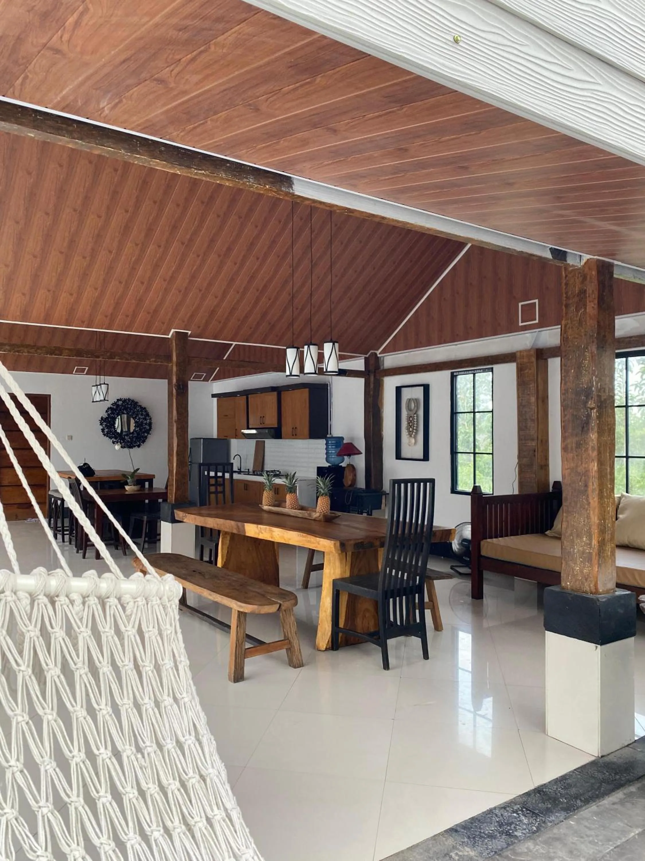 Kitchen or kitchenette in Villa Padi Pakem