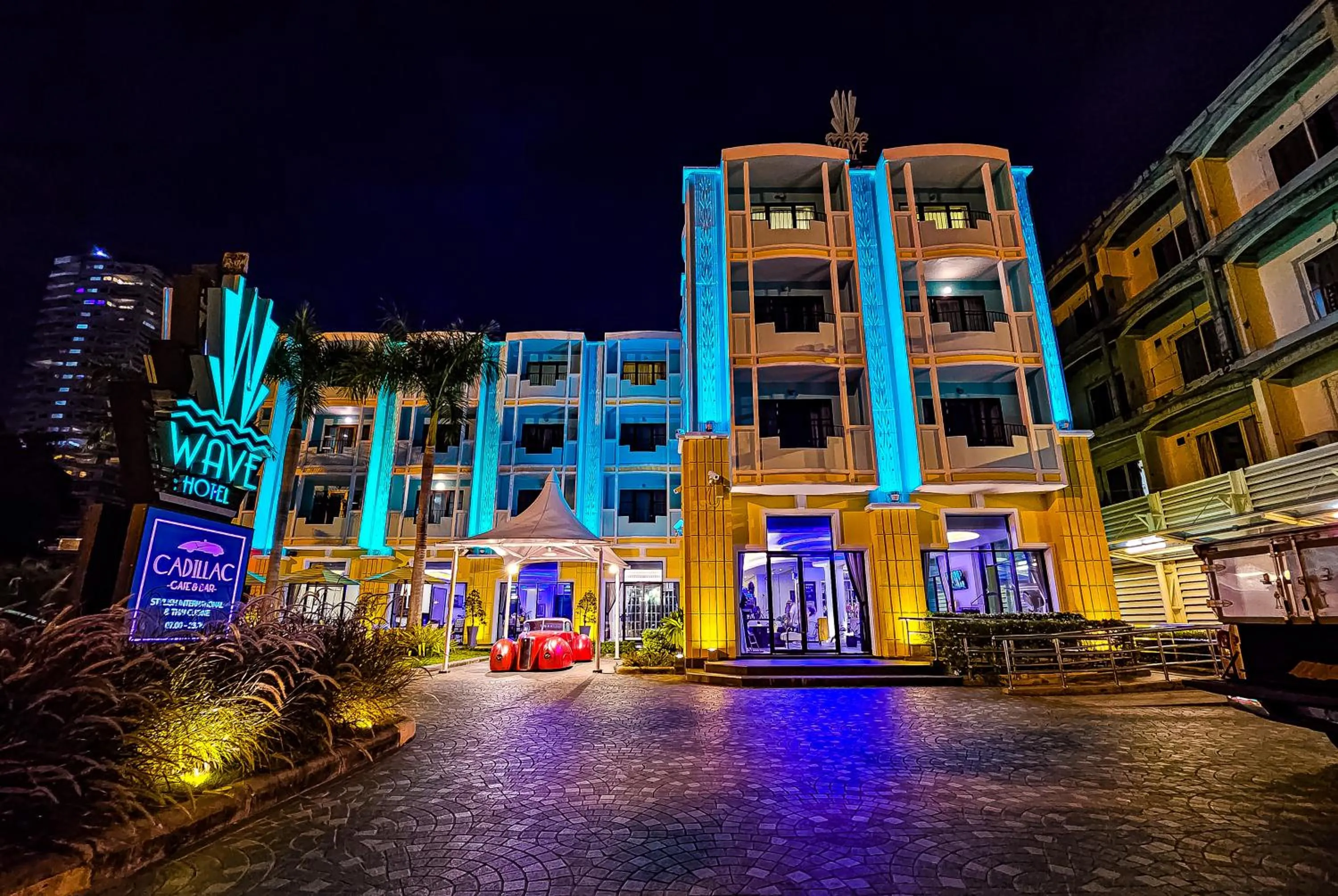 Property building in Wave Hotel Pattaya