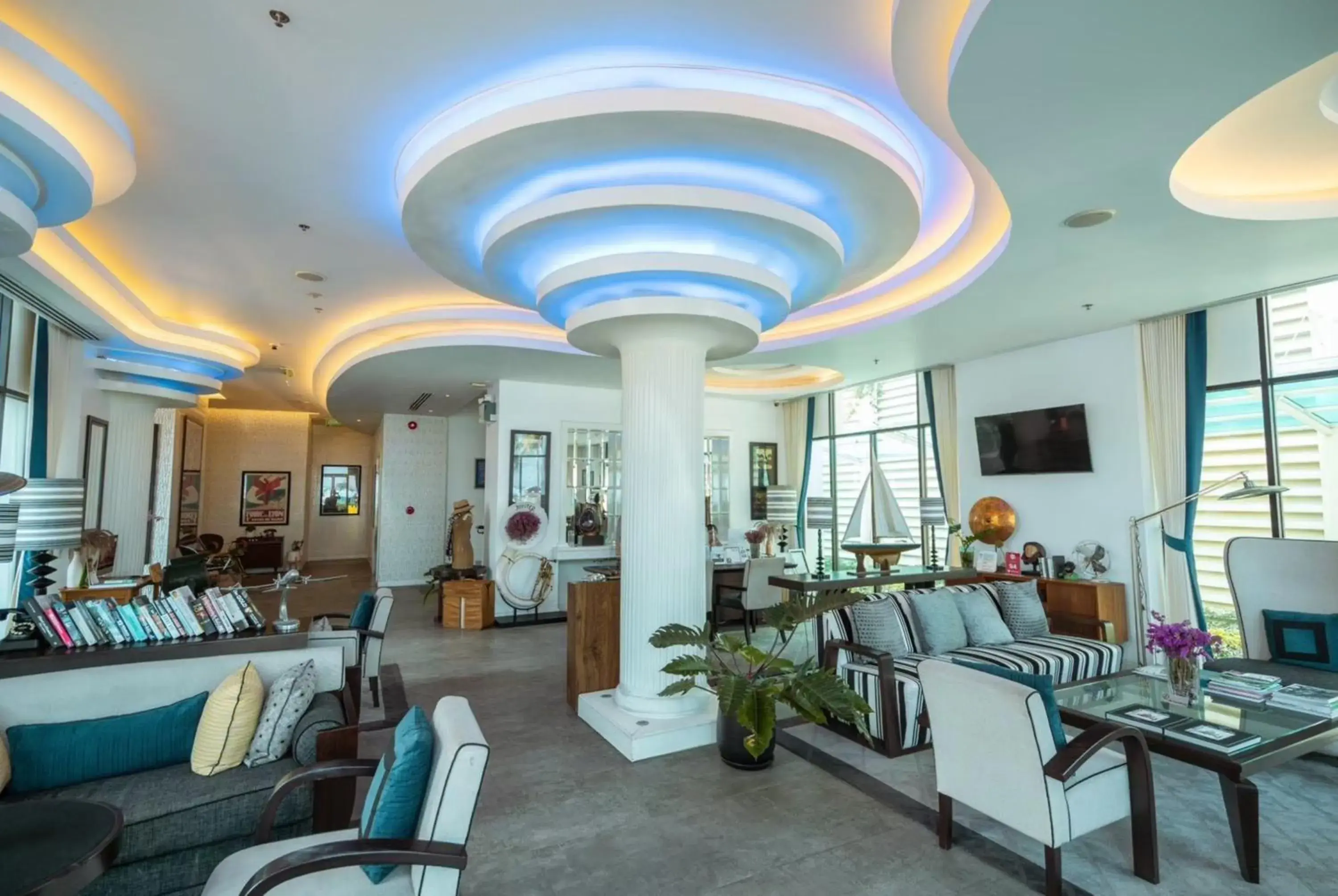 Lobby or reception in Wave Hotel Pattaya Lobby or reception in Wave Hotel Pattaya