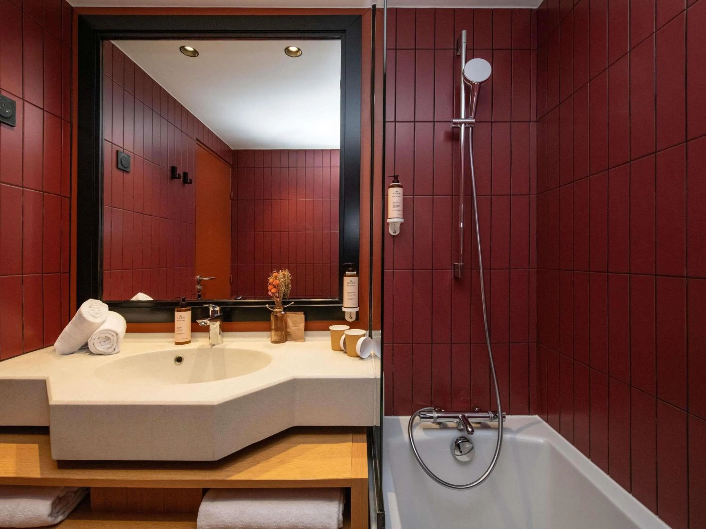 Bedroom in Mercure Toulouse Aéroport Golf de Seilh