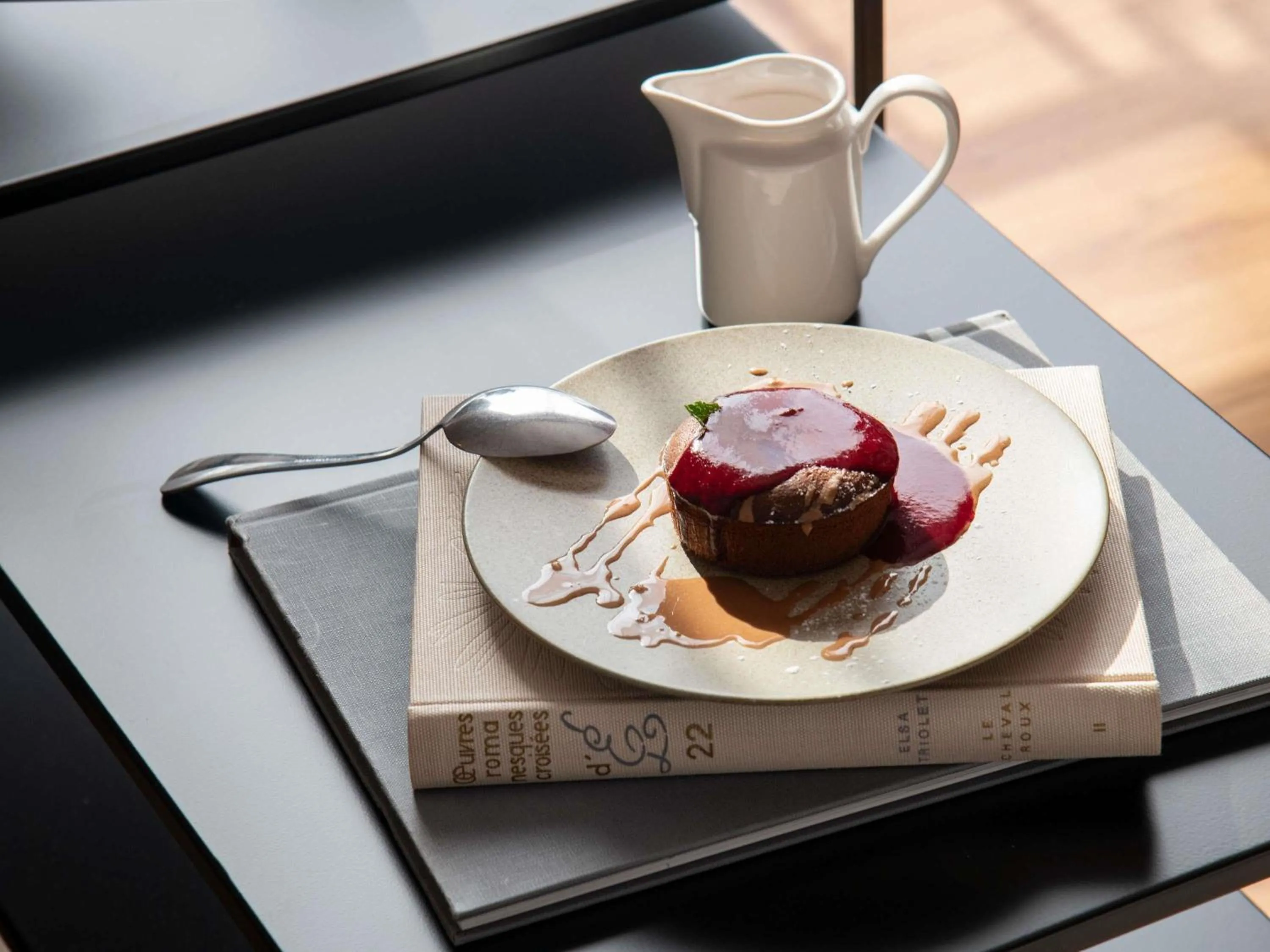 Restaurant/places to eat in Mercure Toulouse Aéroport Golf de Seilh