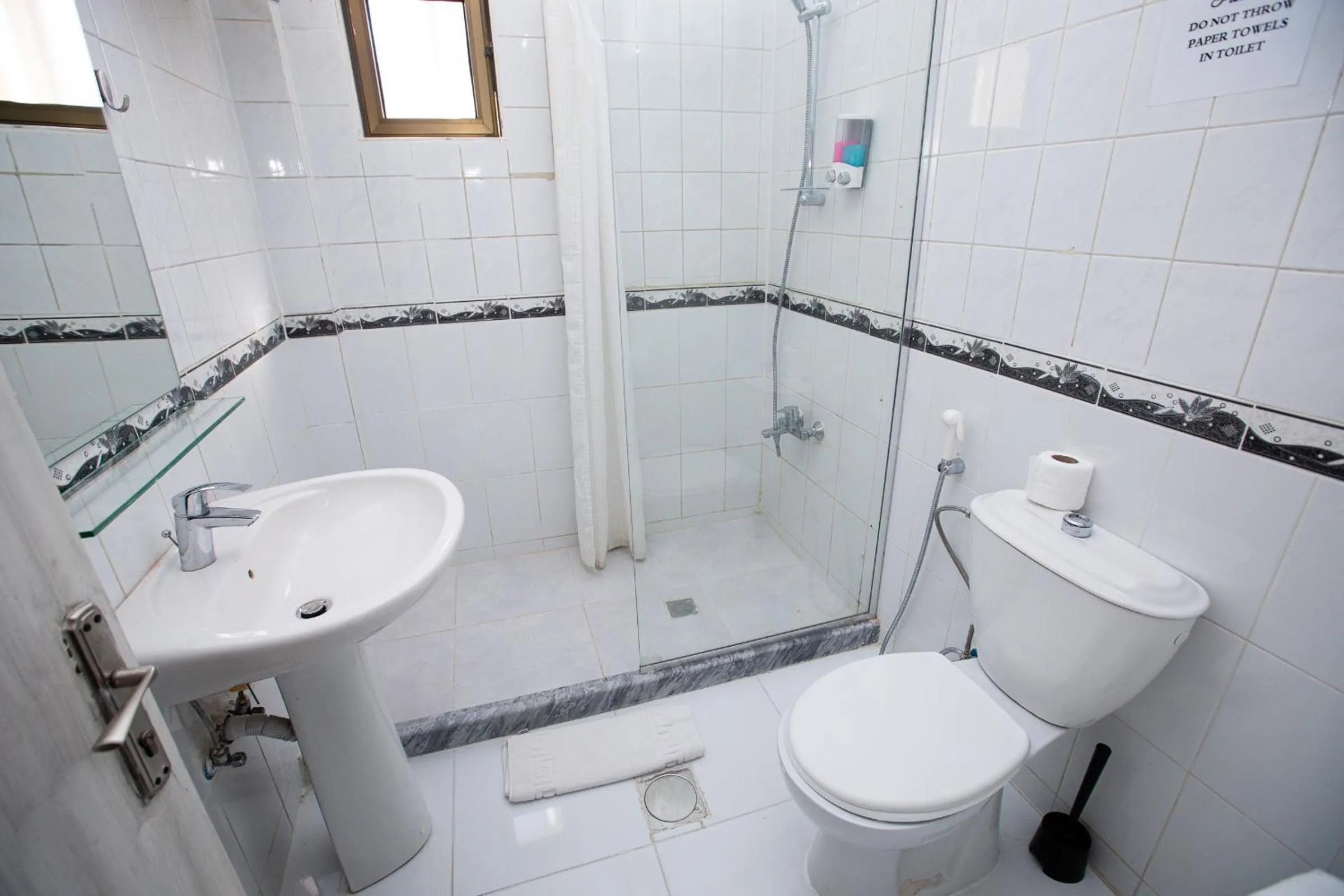 Bathroom in Nomads Hotel