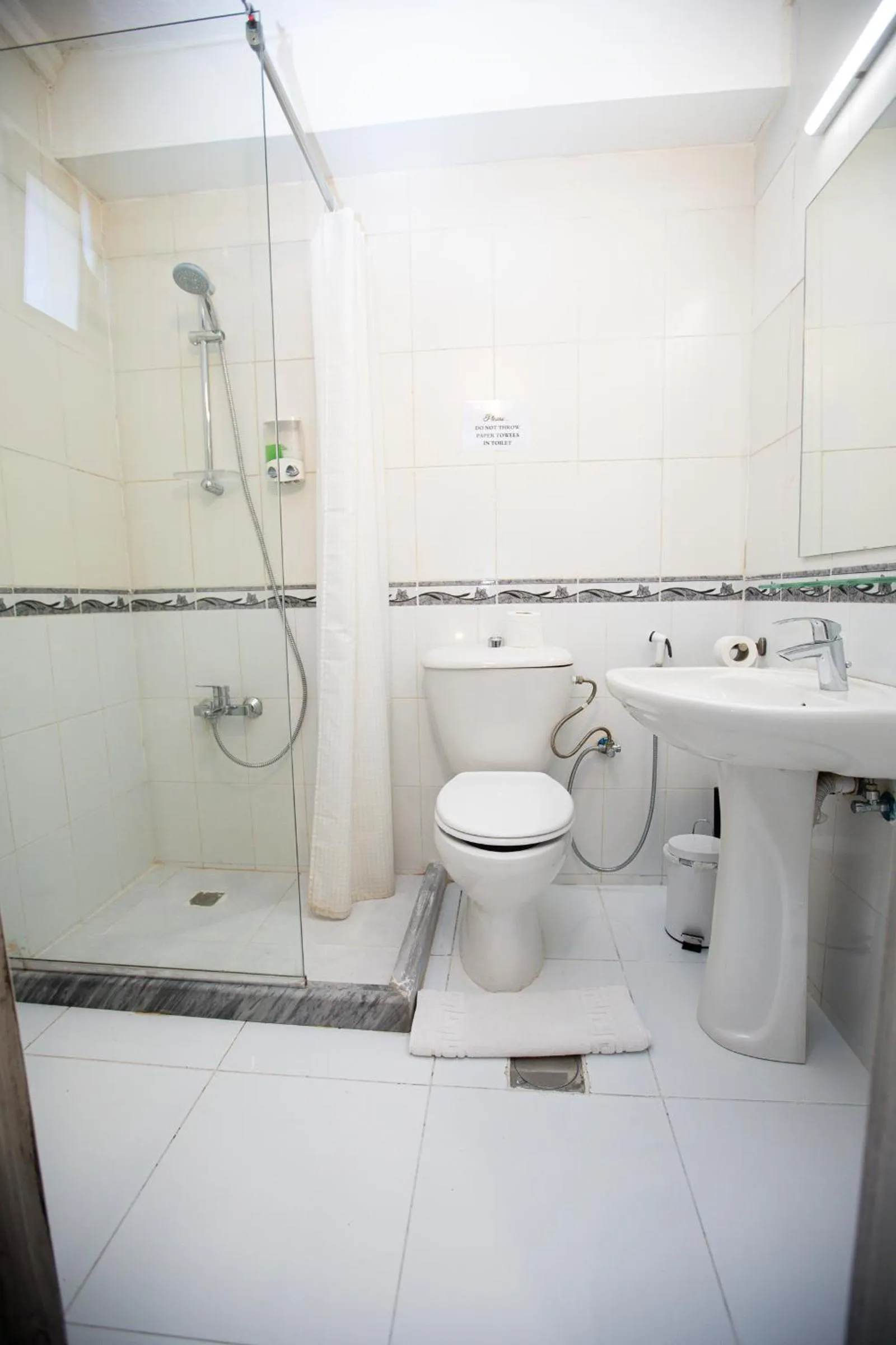 Bathroom in Nomads Hotel