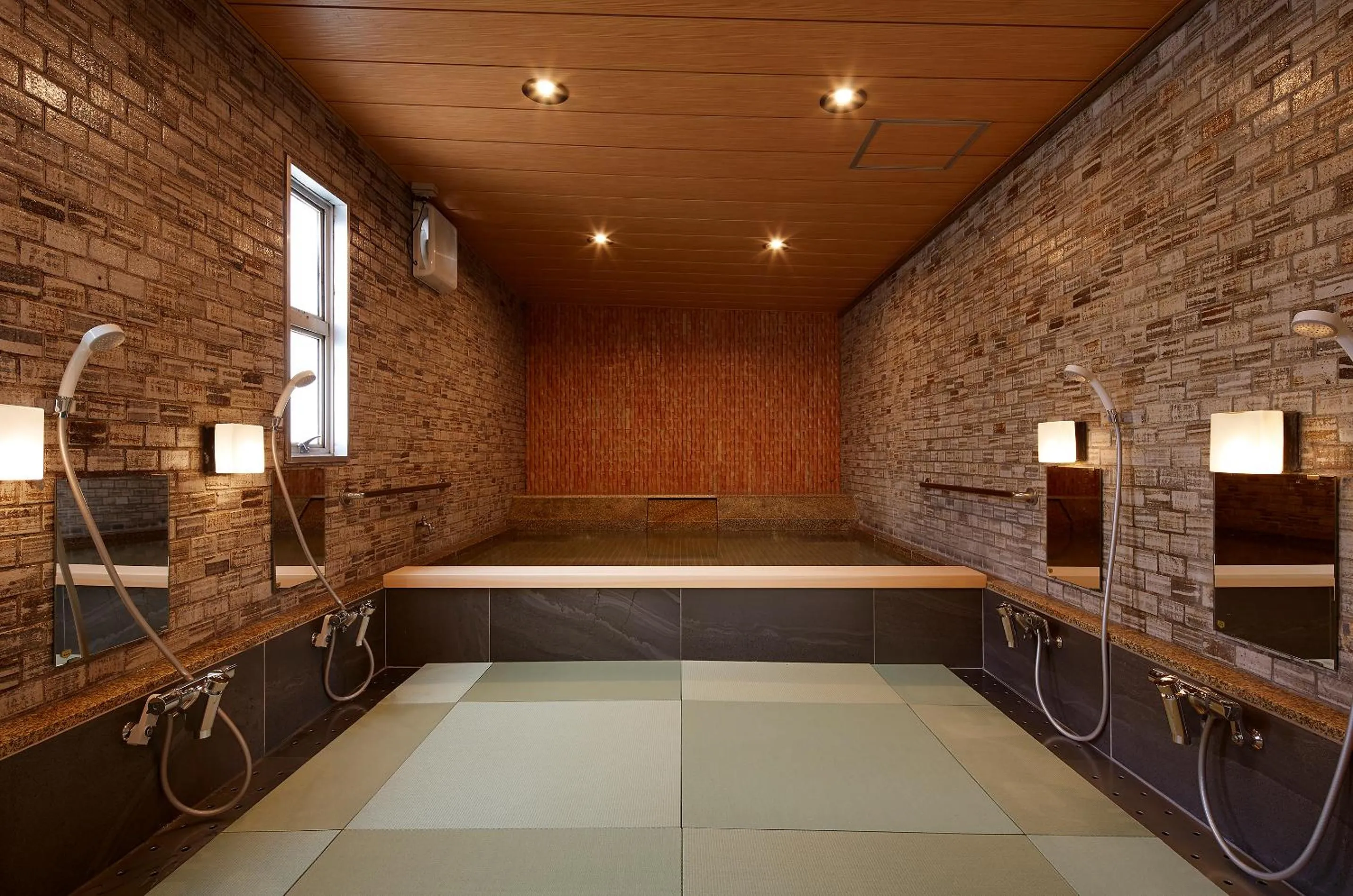 Hot Spring Bath in Wakamatsu Honten