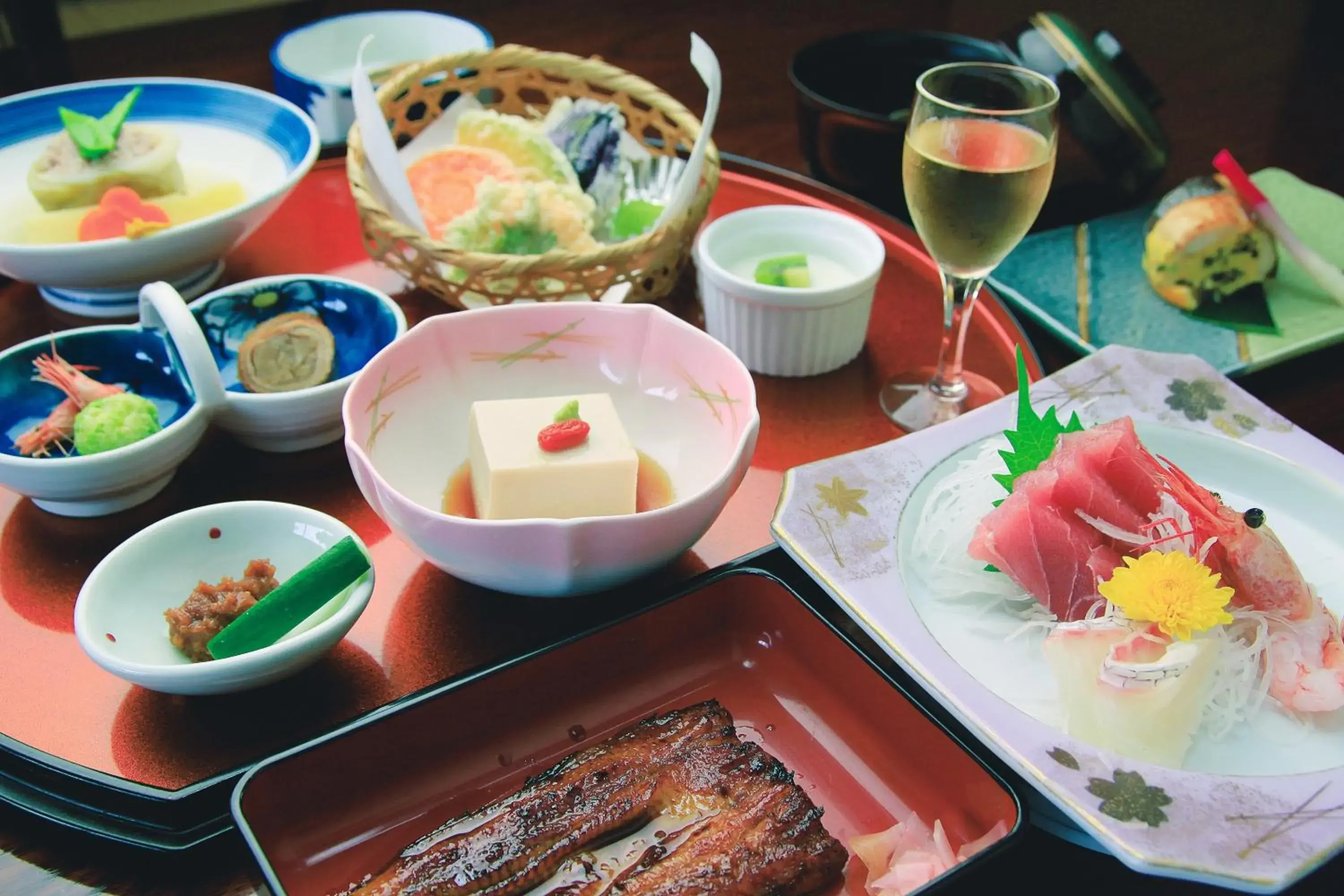 Food and drinks in Wakamatsu Honten Food and drinks in Wakamatsu Honten