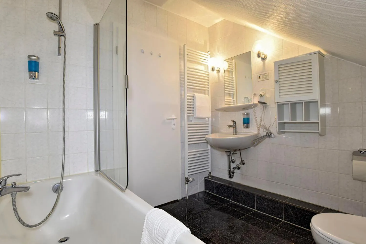 Bathroom in Hotel Stadt Hamburg