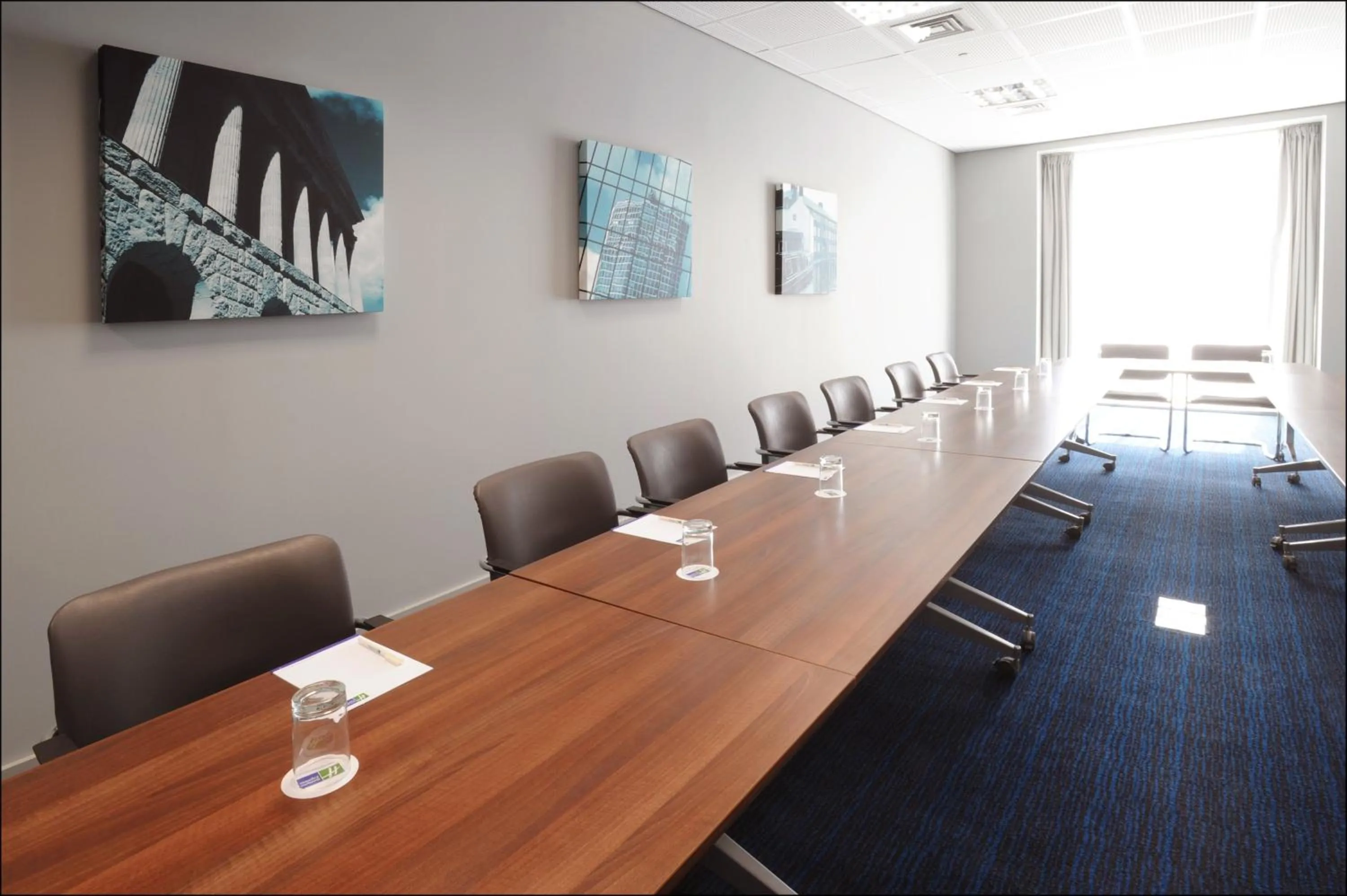 Meeting/conference room in Holiday Inn Express Birmingham - Snow Hill by IHG