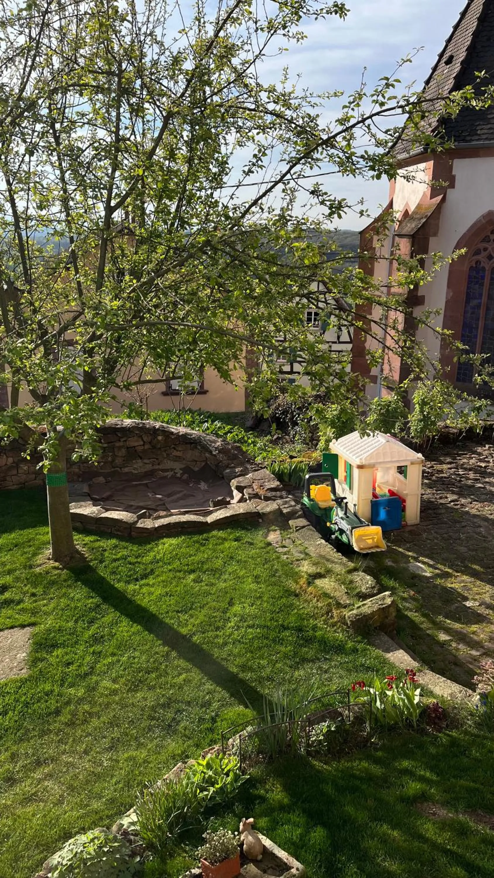 Children play ground in Gîte L'Instant Durable