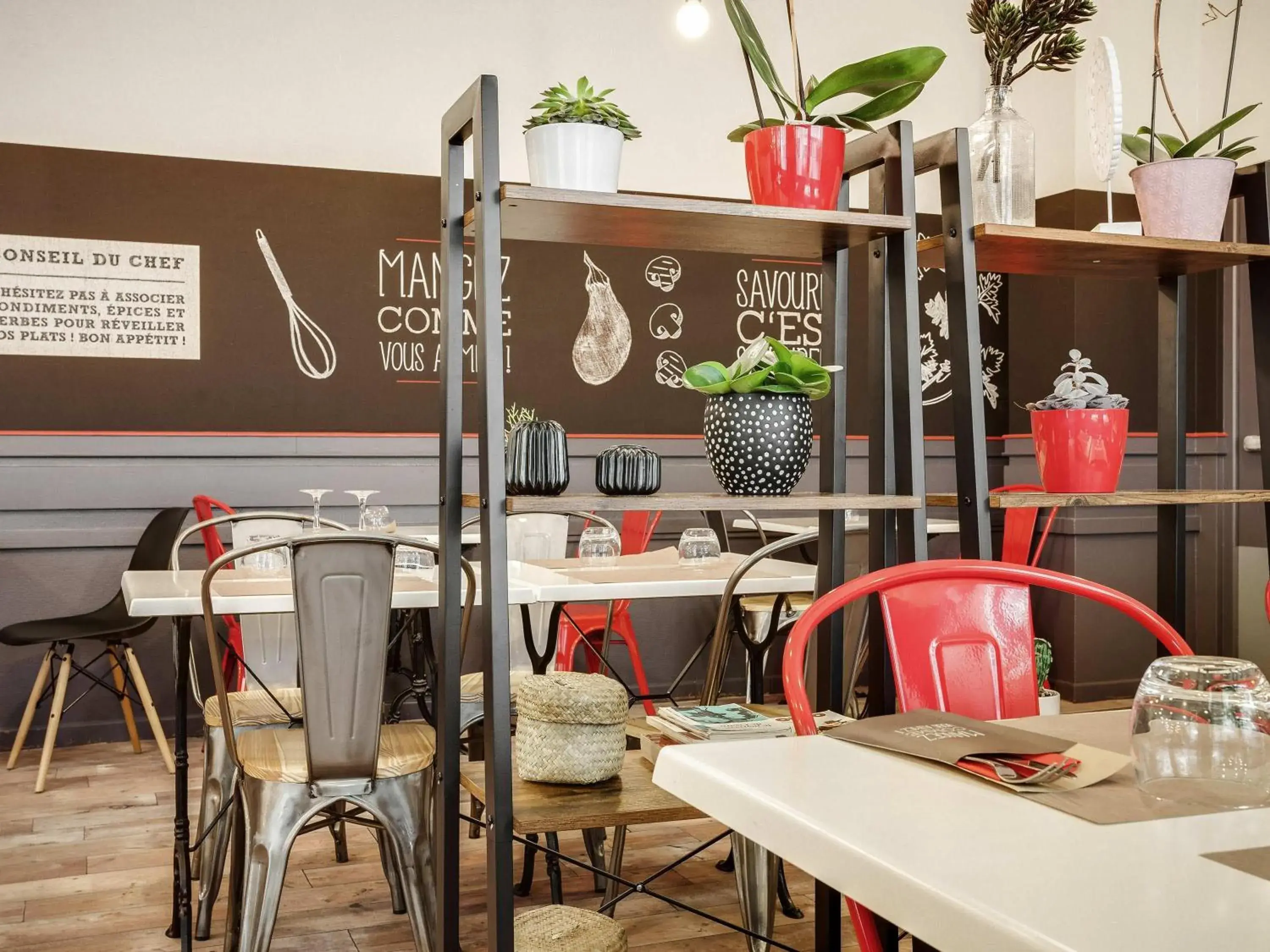 Restaurant/places to eat in ibis Angers Centre Chateau Restaurant/places to eat in ibis Angers Centre Chateau