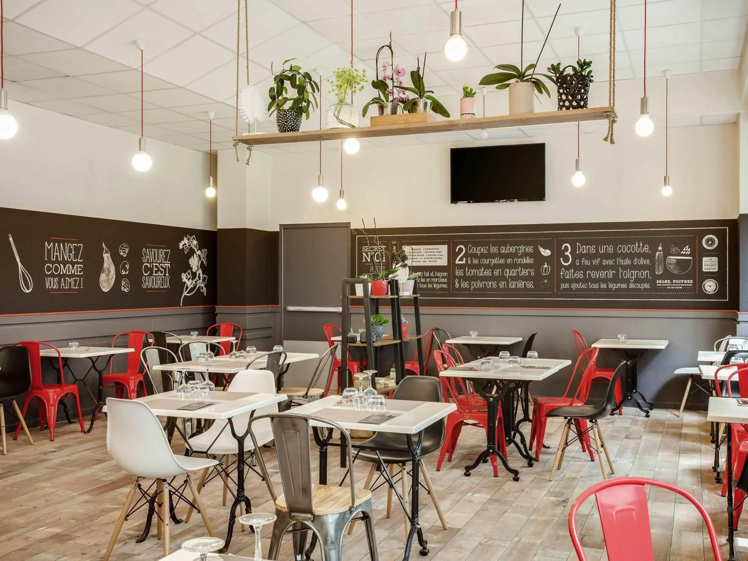 Restaurant/places to eat in ibis Angers Centre Chateau Restaurant/places to eat in ibis Angers Centre Chateau