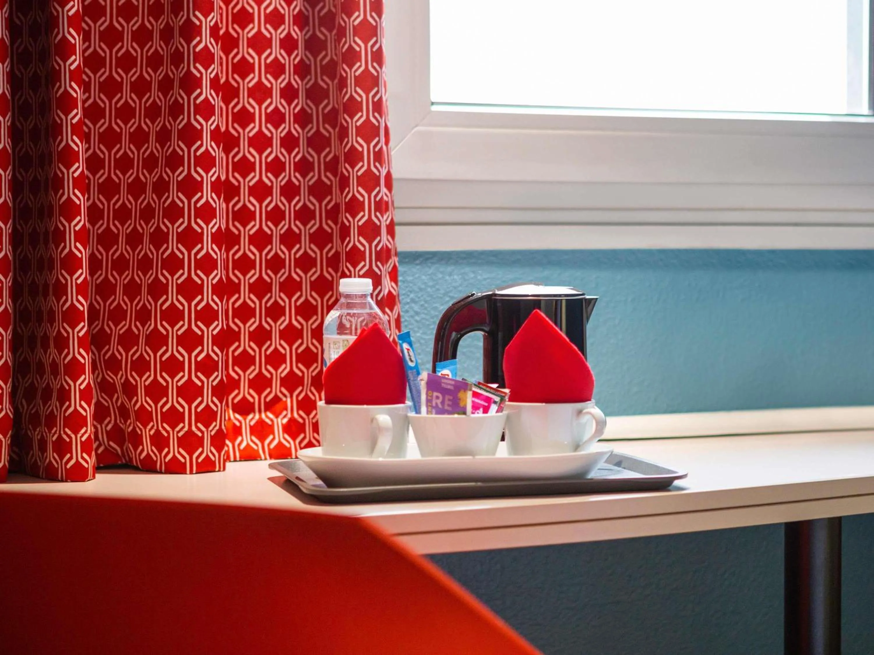 Bedroom in ibis Bordeaux Pessac Route des Vins