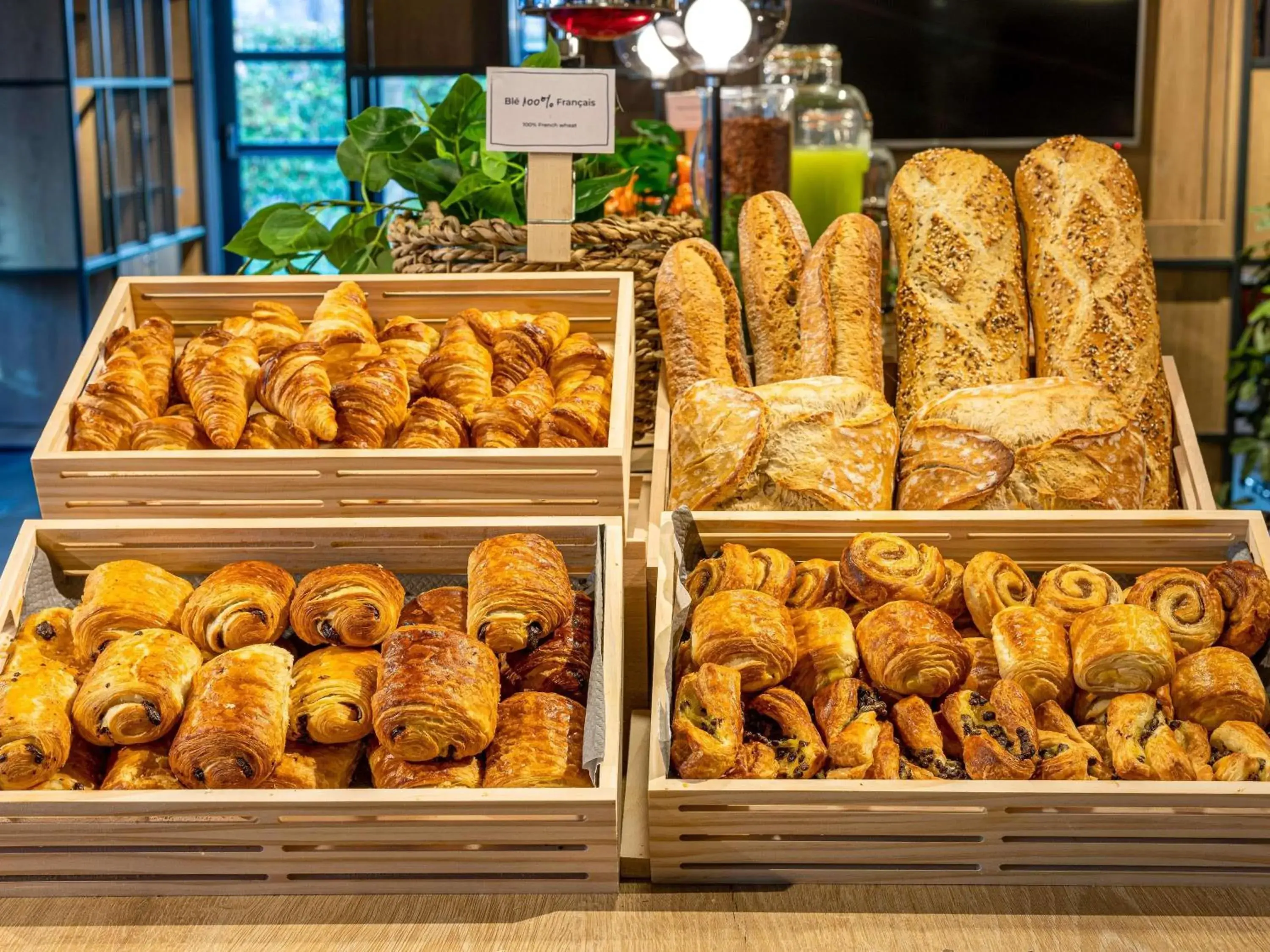 Breakfast in ibis Bordeaux Pessac Route des Vins Breakfast in ibis Bordeaux Pessac Route des Vins