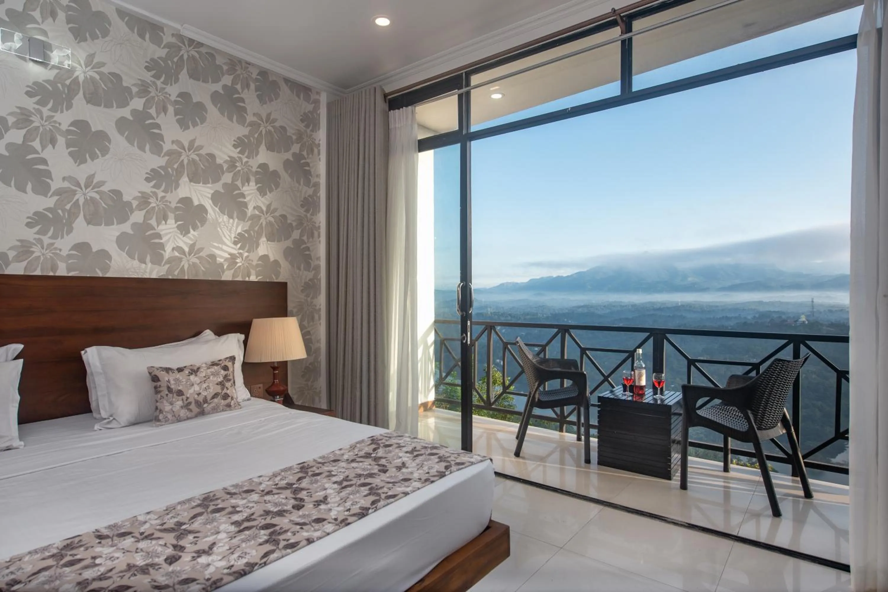 Natural landscape, Bed in Ceyloni Panorama Resort