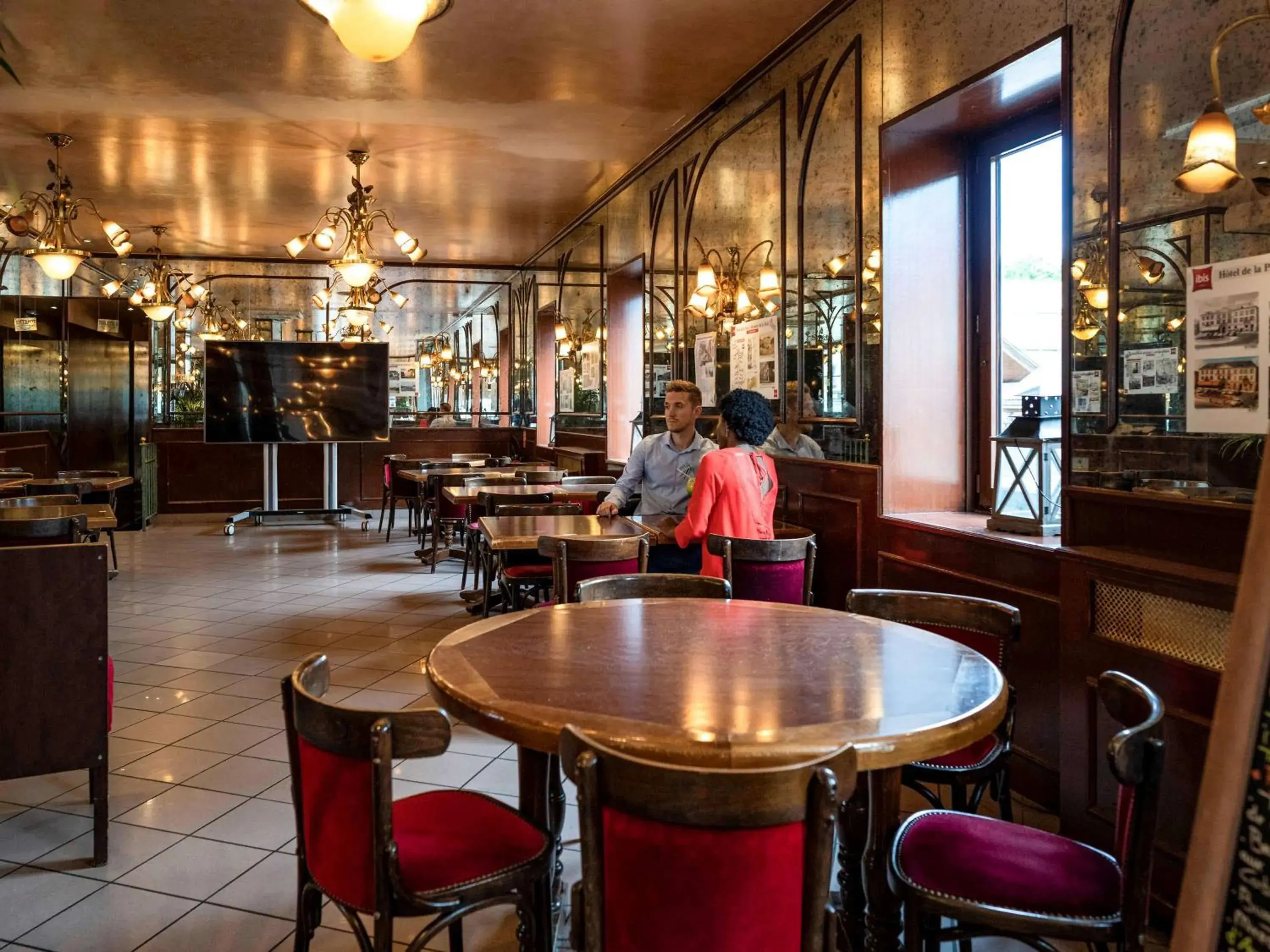 Restaurant/places to eat in ibis Montargis Restaurant/places to eat in ibis Montargis