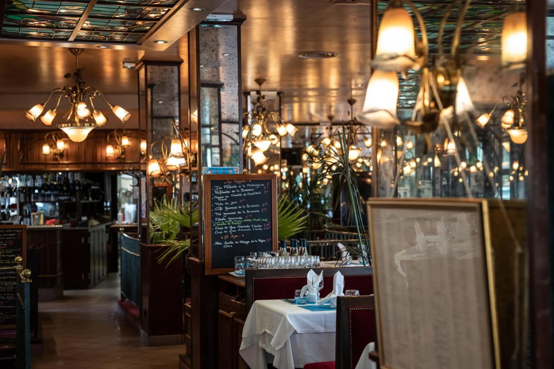 Restaurant/places to eat in ibis Montargis