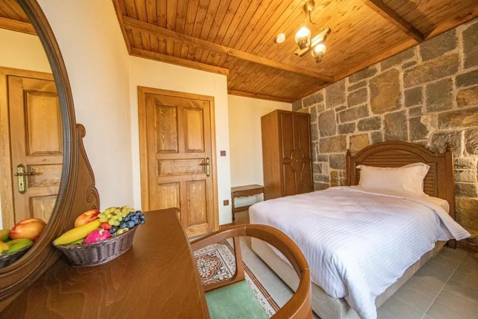 Bed in Foleya Mountain Resort Hotel & Villas