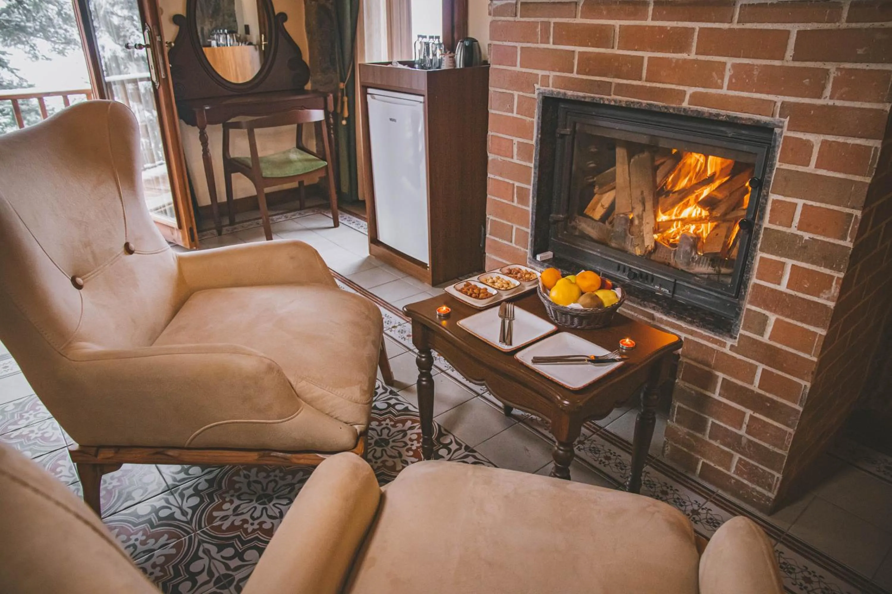 fireplace in Foleya Mountain Resort Hotel & Villas