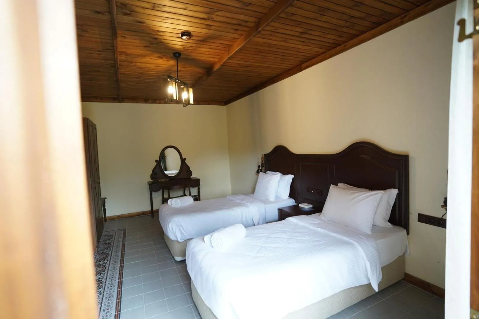 Bed in Foleya Mountain Resort Hotel & Villas