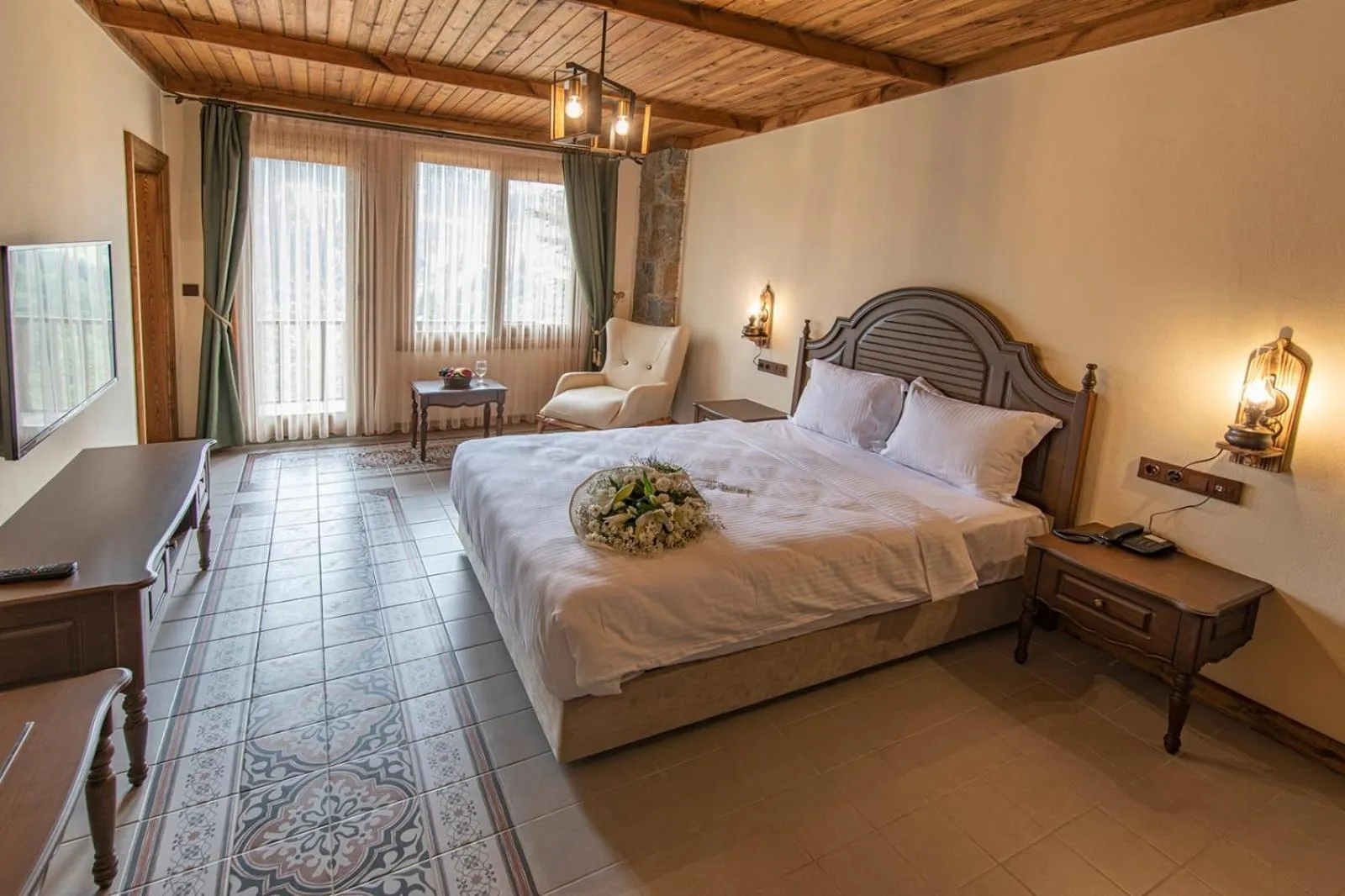 Bed in Foleya Mountain Resort Hotel & Villas